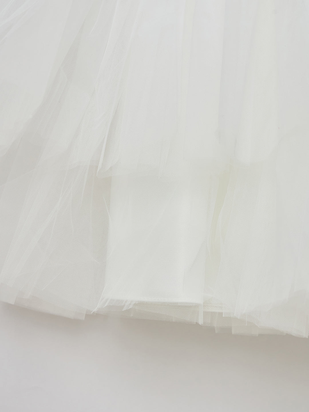 Blue Giraffe Girls White Solid U Neck Dress