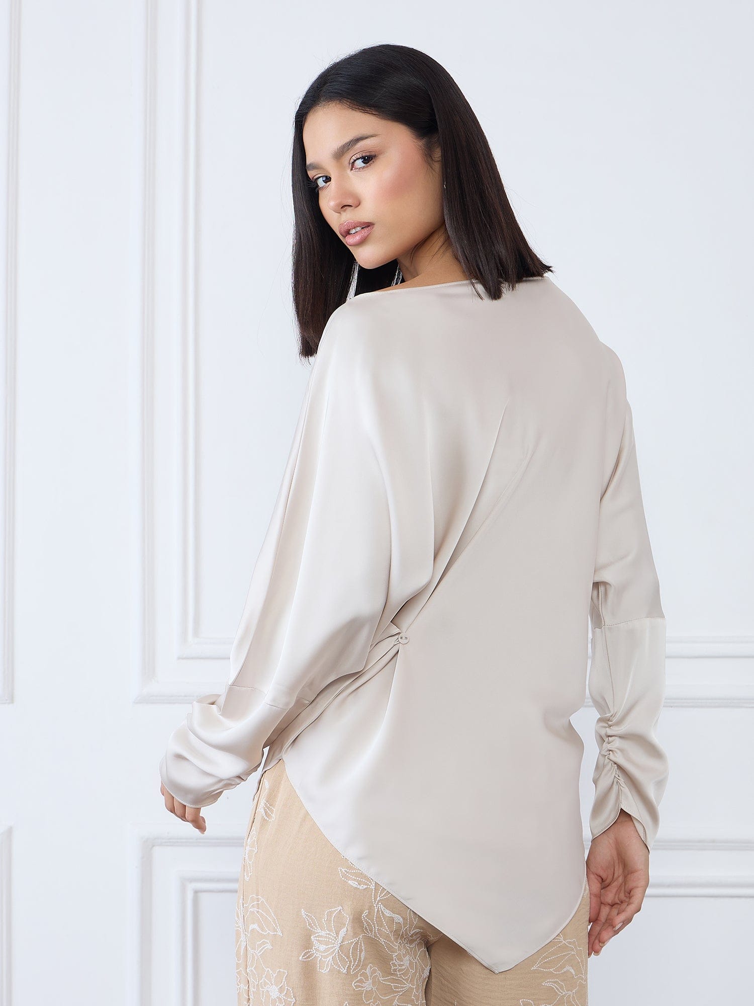 Iconic Women Beige Solid Boat Neck Top