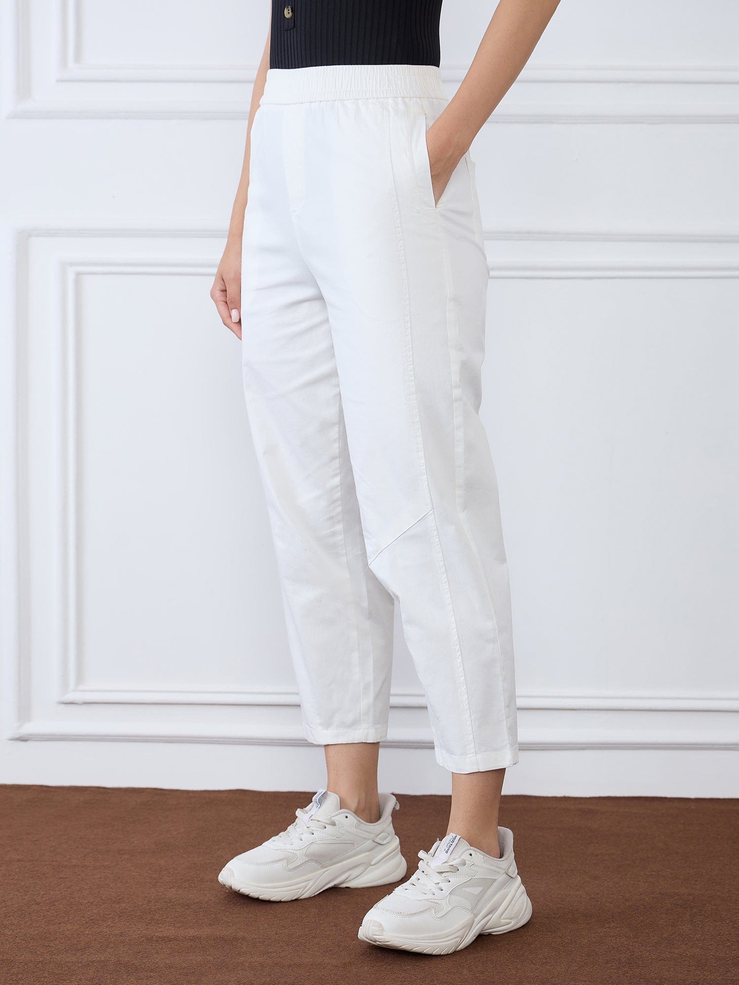 Iconic Women White Mom Fit Solid Trouser