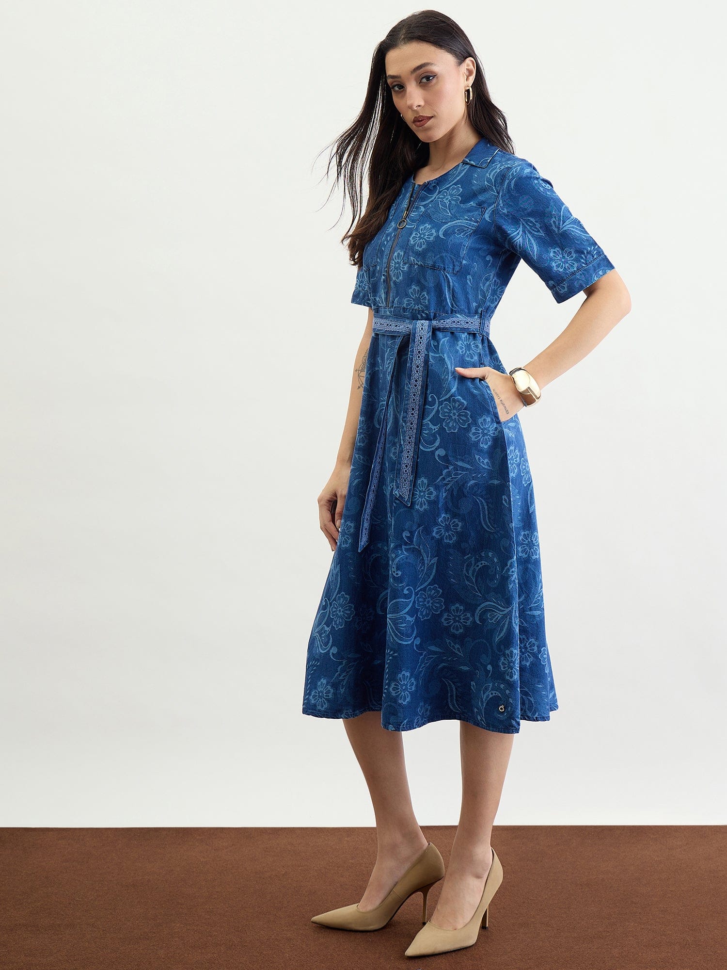 Iconic Women Blue Jacquard Collar Dress