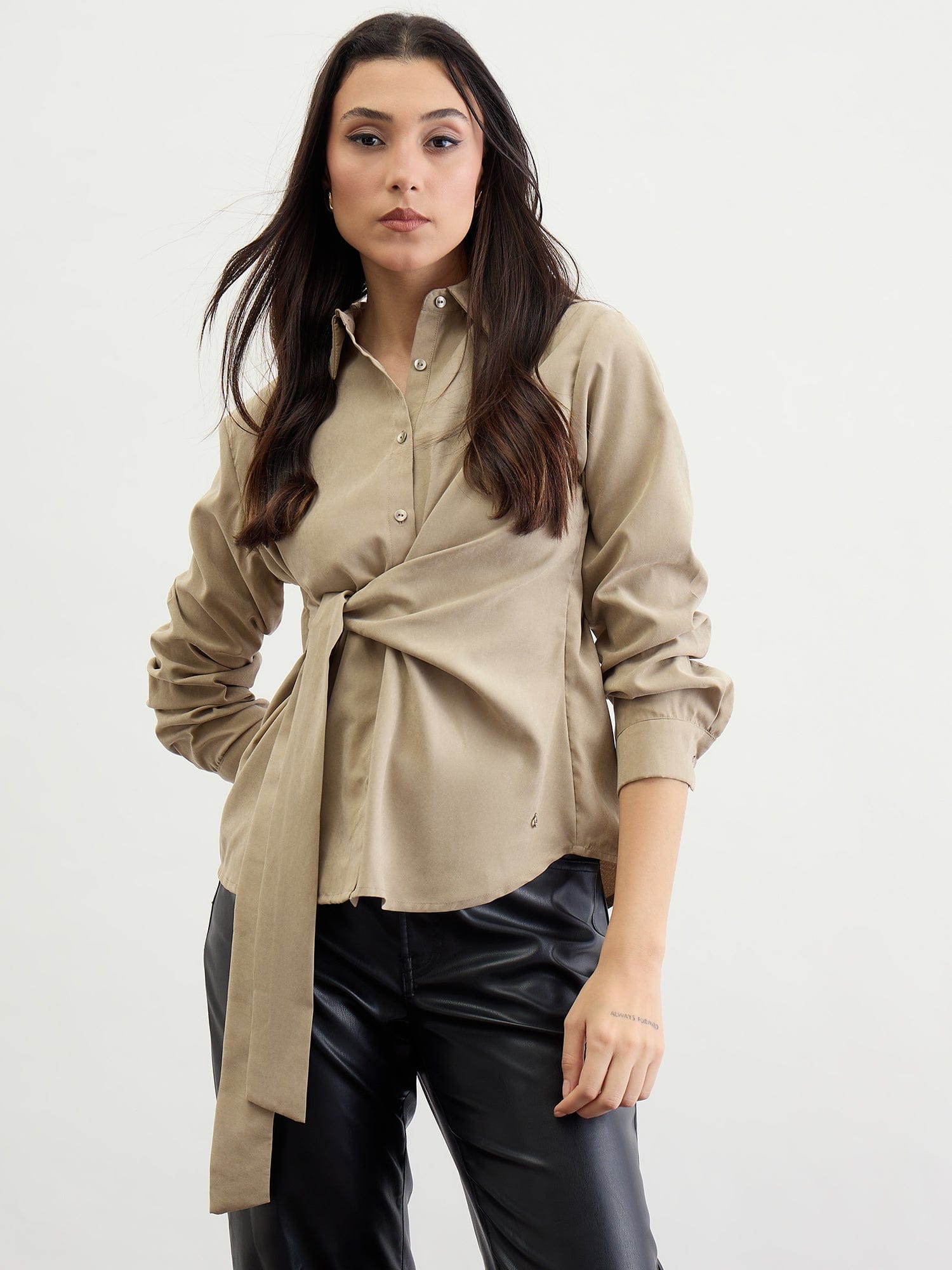 Iconic Women Green Solid Collar Shirt