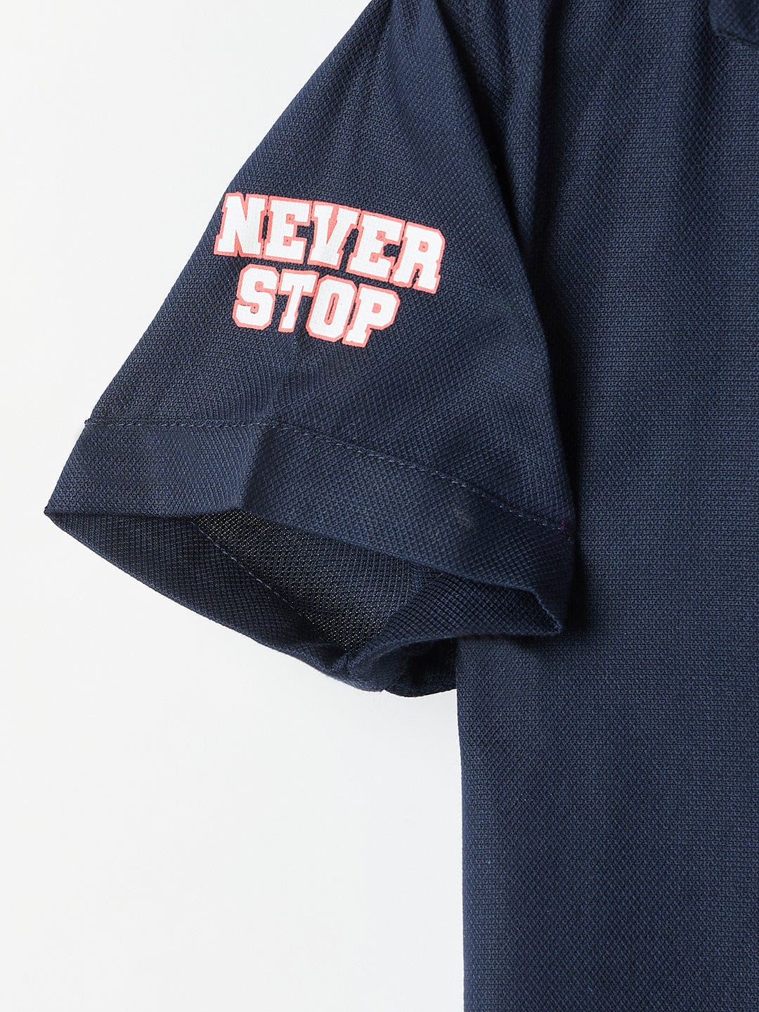 Blue Giraffe Boys Red Graphic Crew Neck Shirt