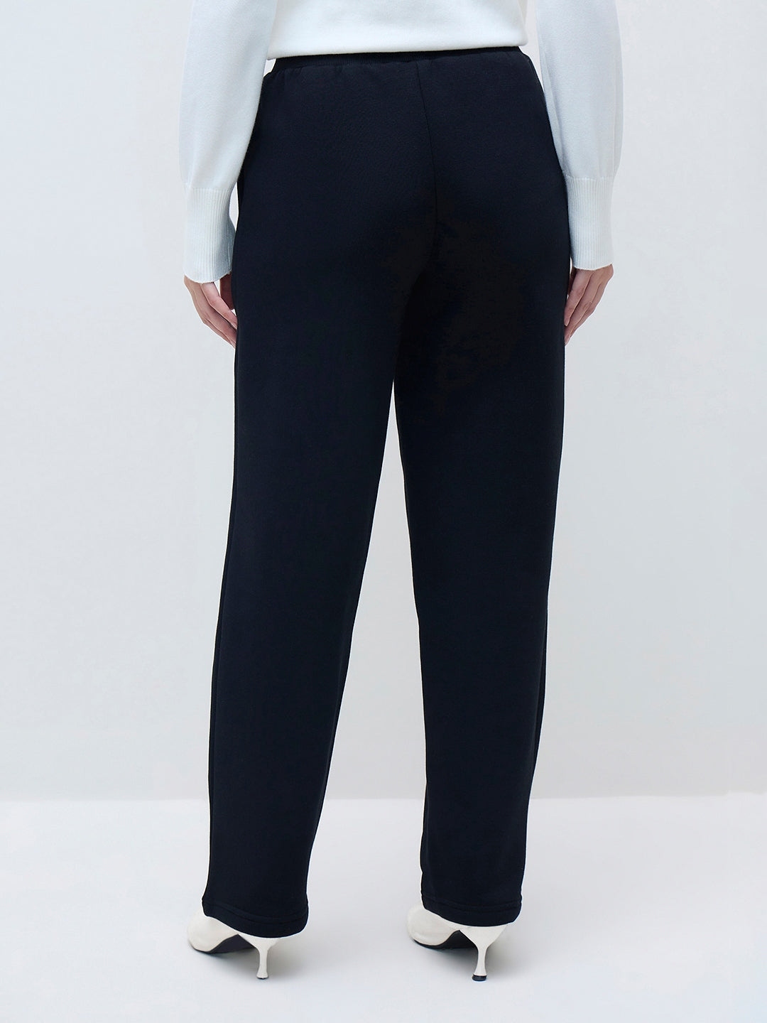 ELLE Women Black Blended Solid Sweatpant