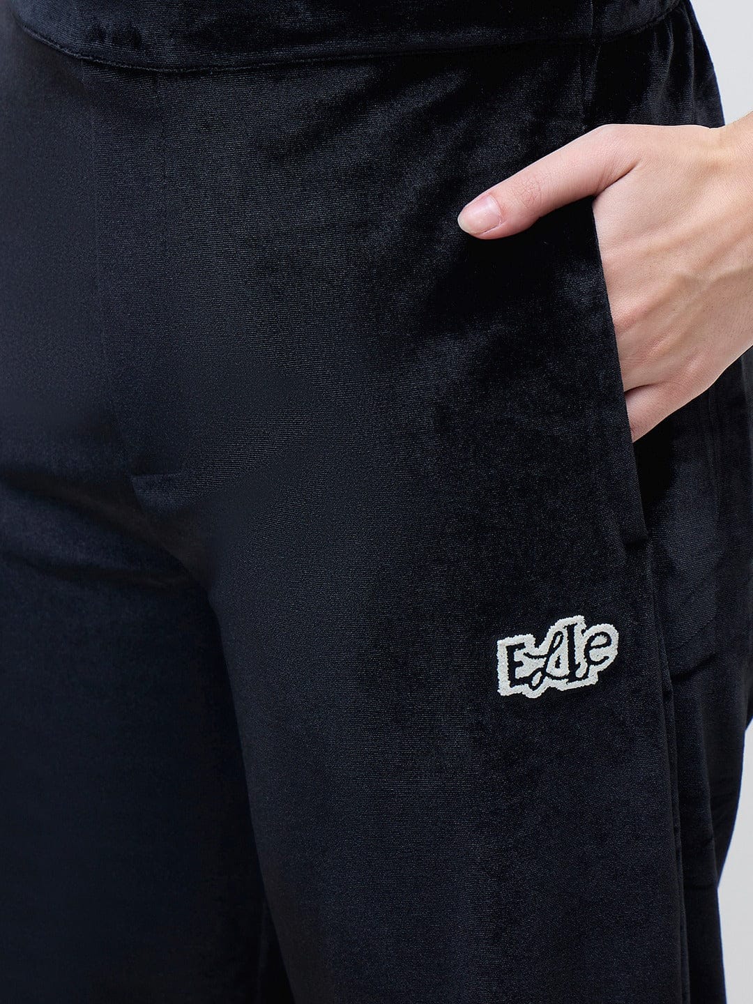 ELLE Women Black Polyester Solid Sweatpant