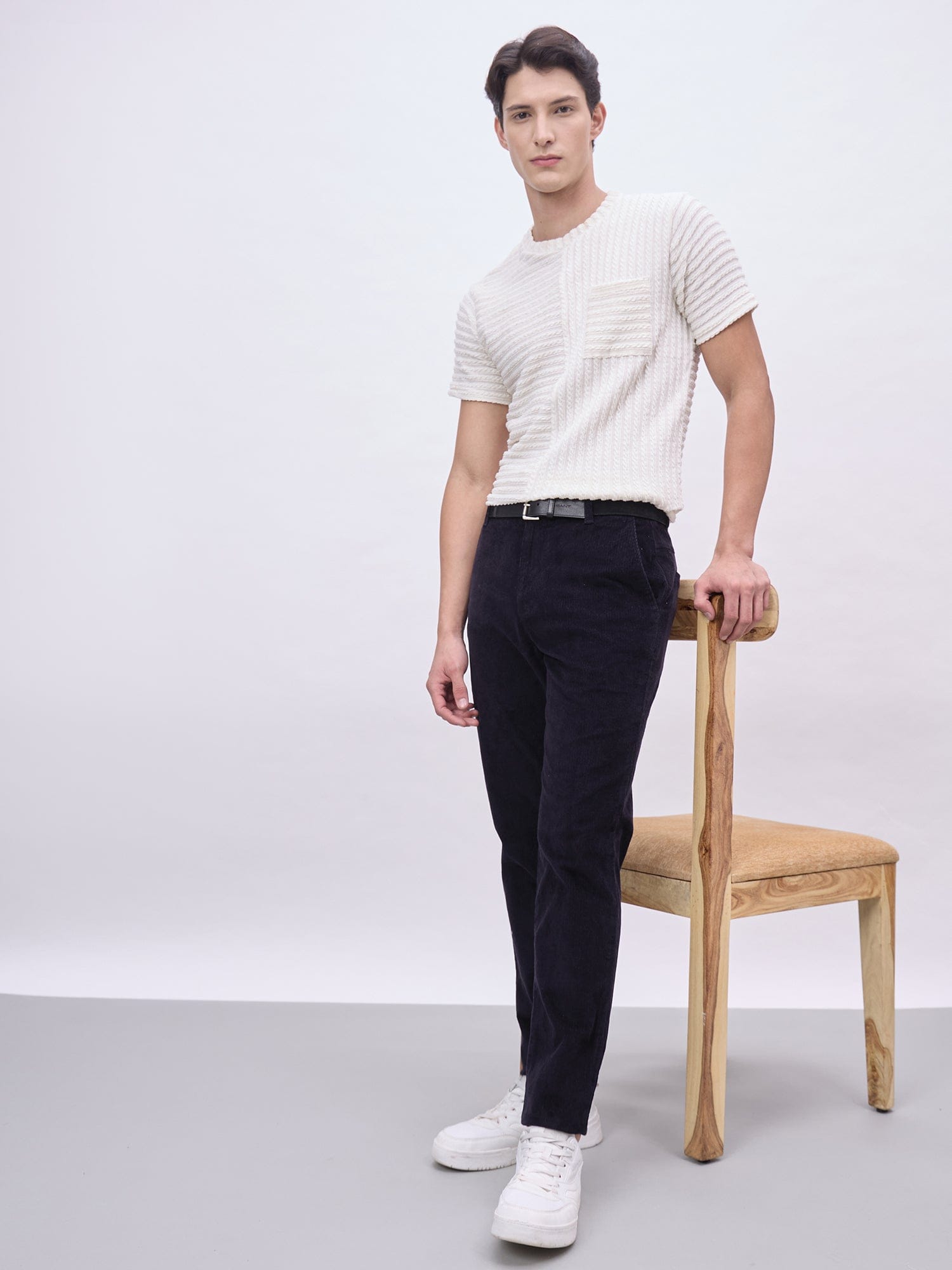 Iconic Men Blue Regular Fit Solid Trouser