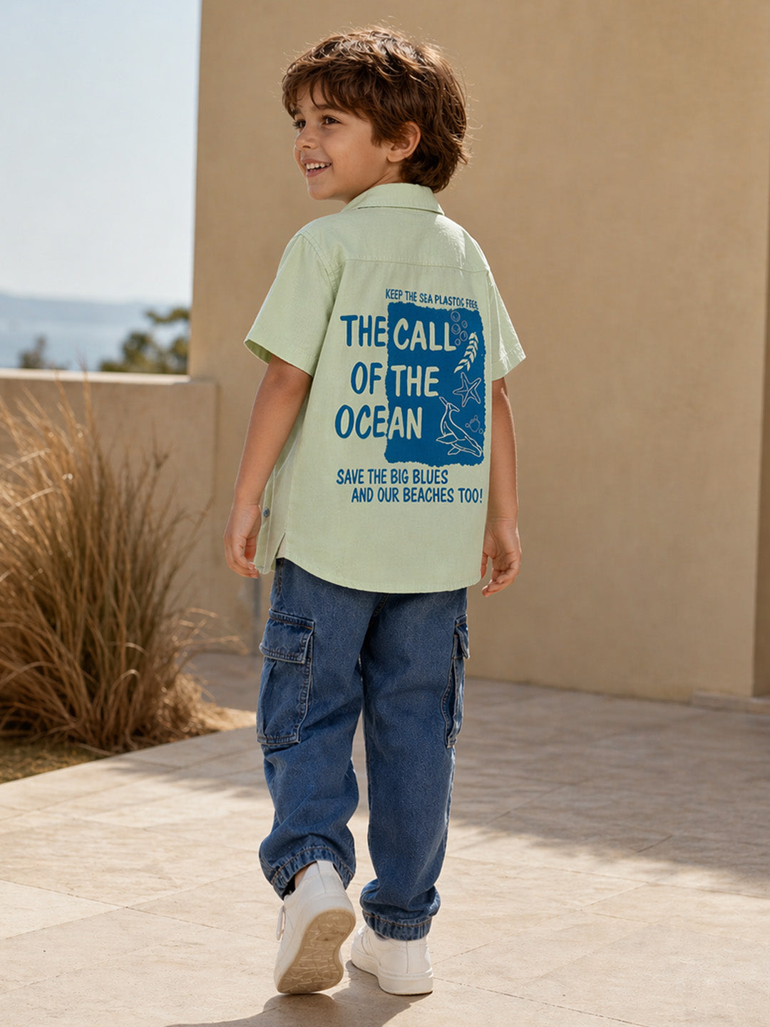 Blue Giraffe Boys Printed Green Shirt