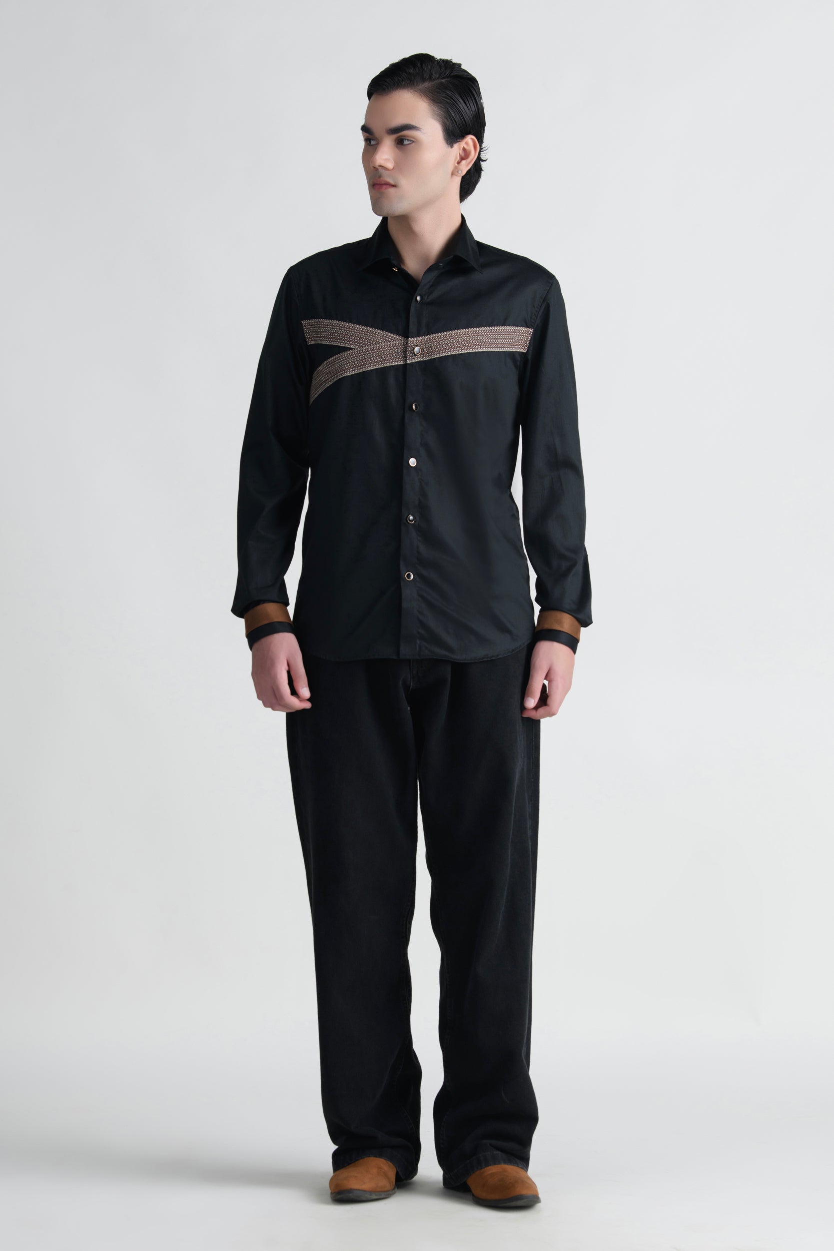 Abkasa Men Black Slim Fit Cotton Shirt