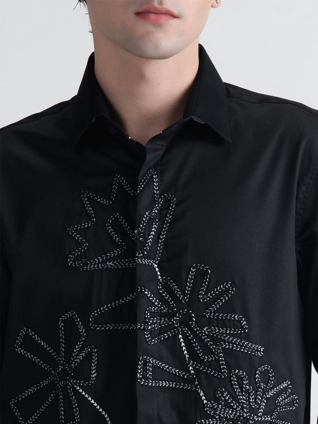 Abkasa Men Black Collar Shirt