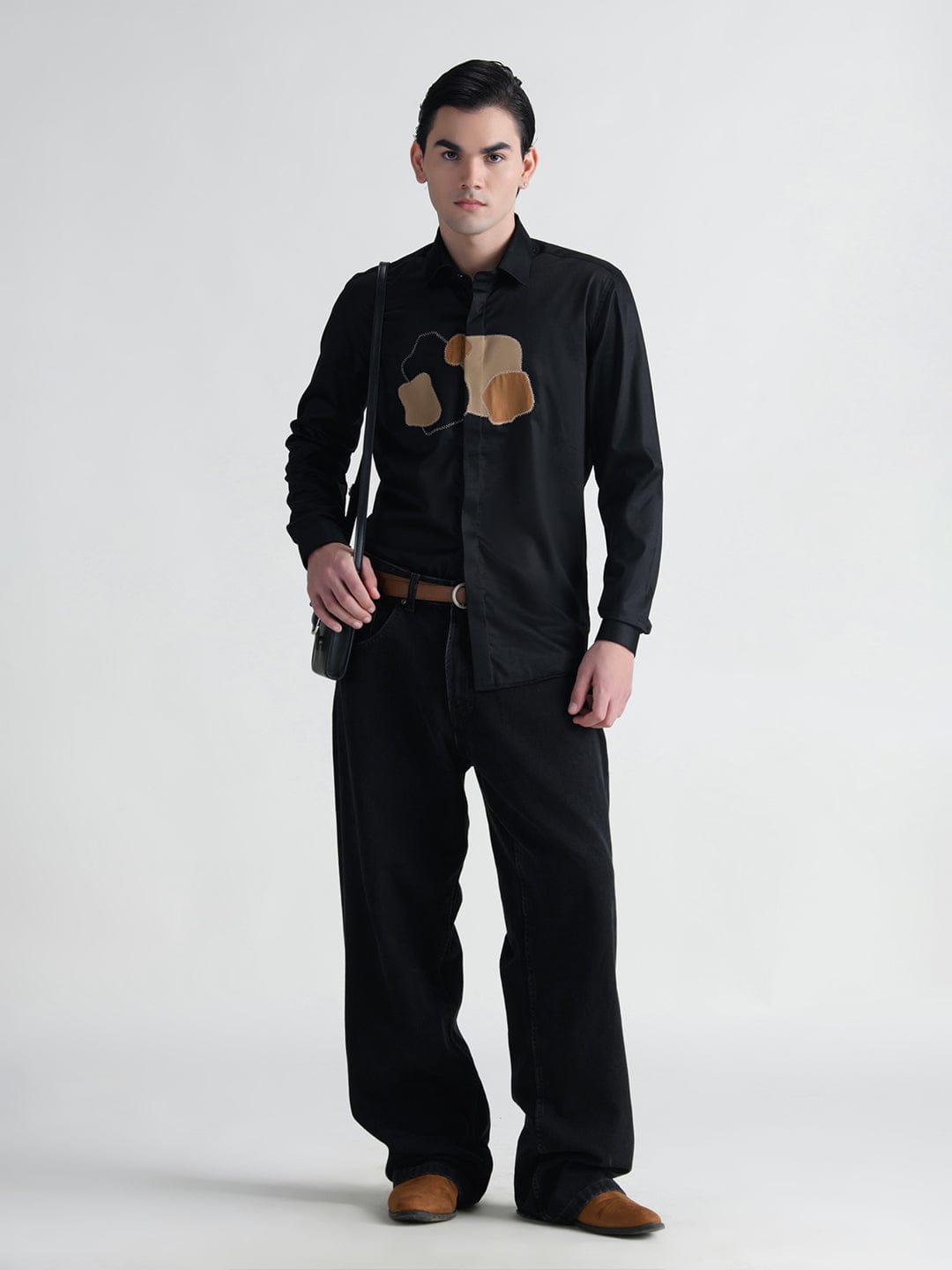 Abkasa Men Black Collar Shirt