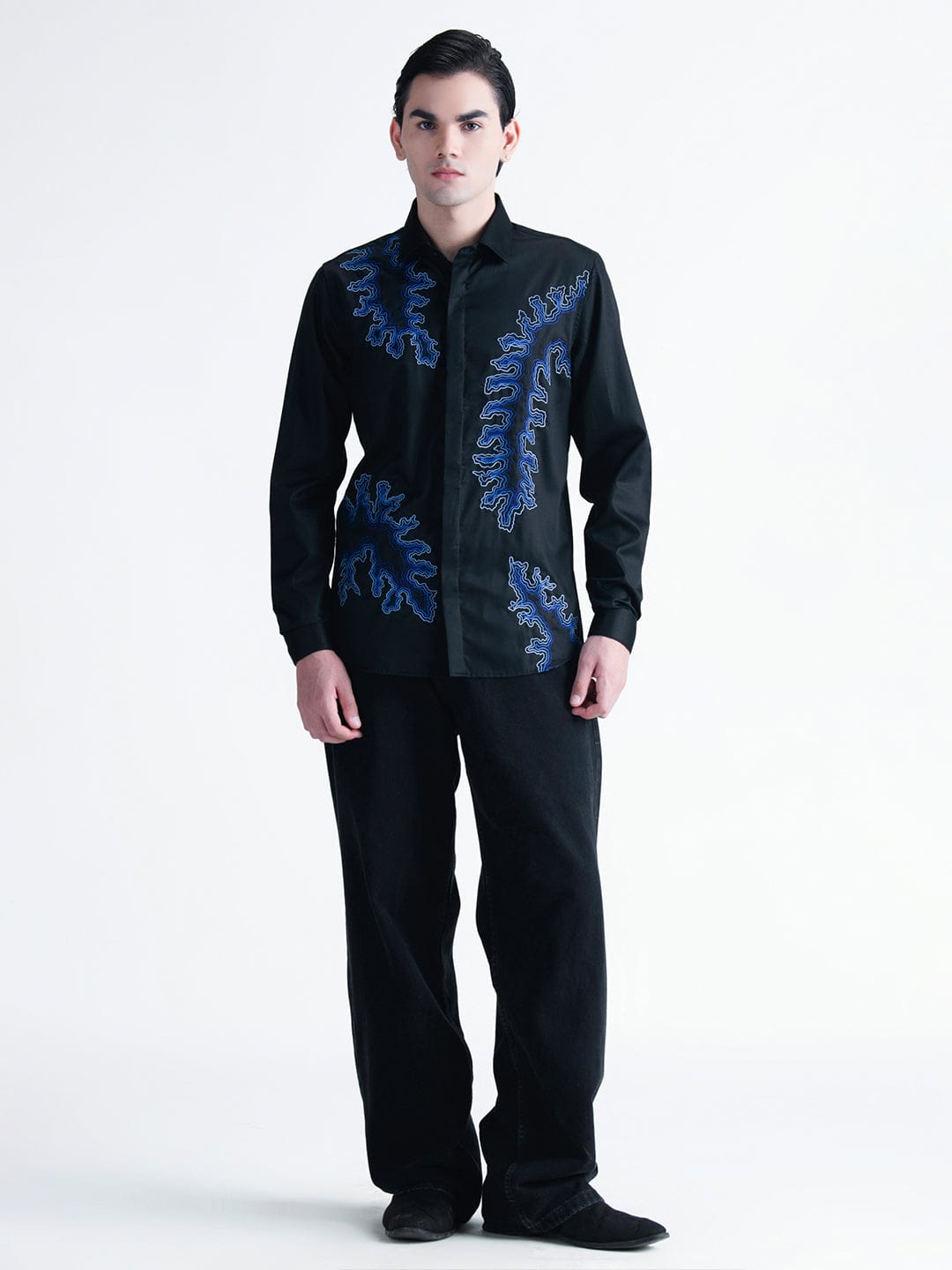 Abkasa Men Black Embroidered Collar Shirt