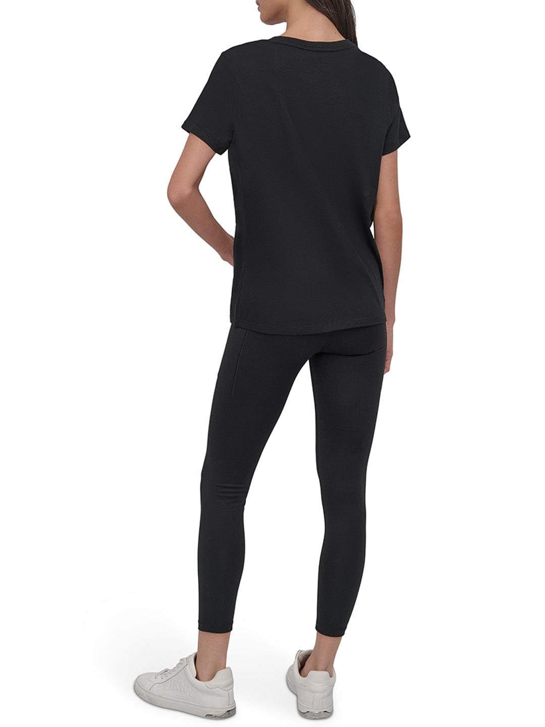 DKNY Women Black Solid Round Neck Tshirt