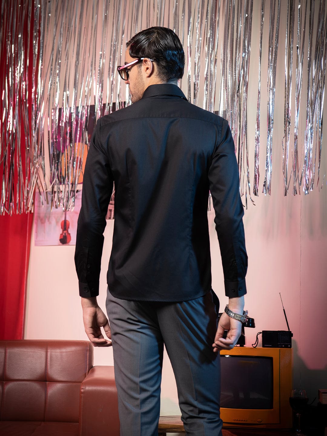 Abkasa Men Black Embroidered Collar Shirt