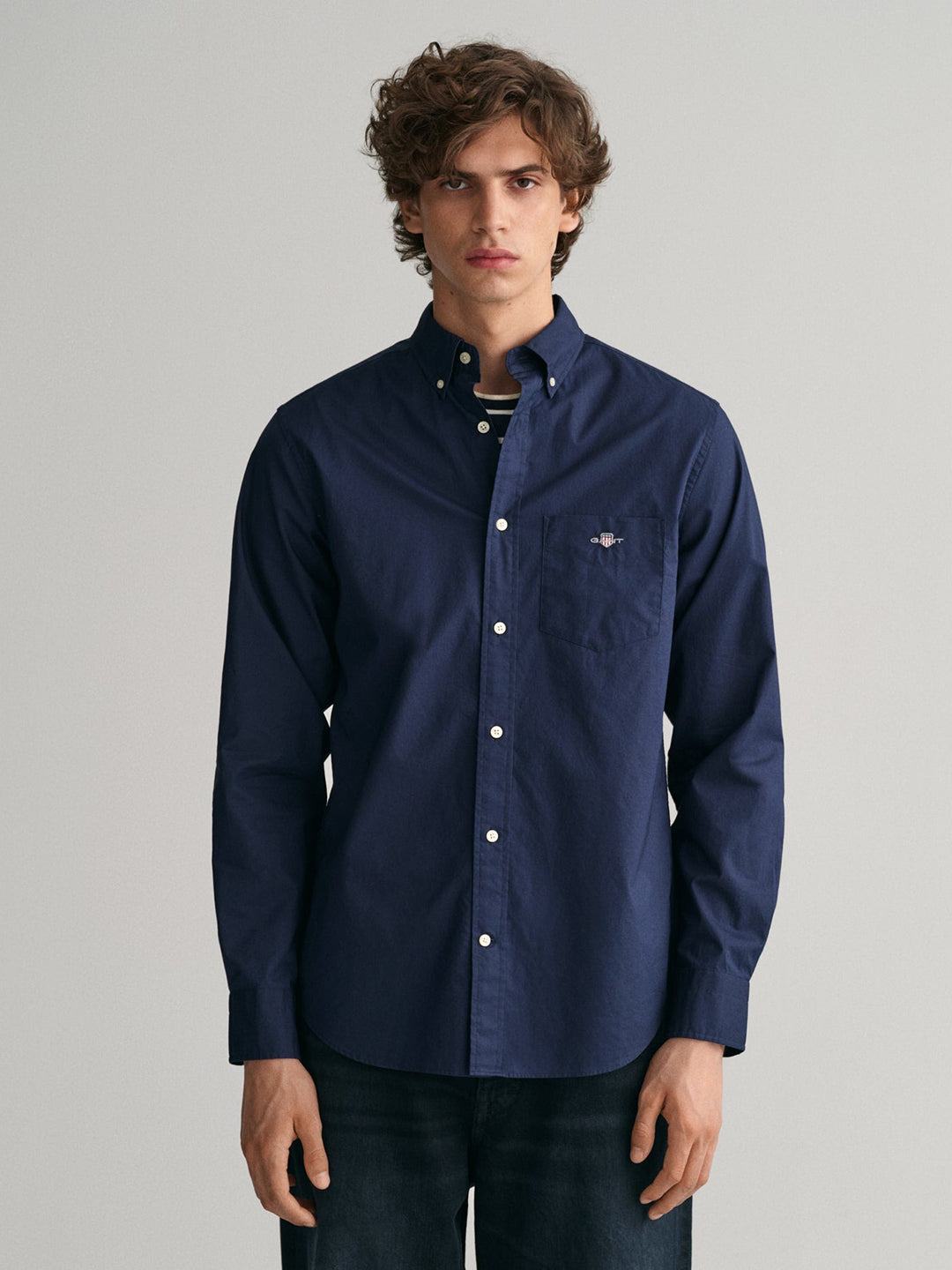 Shop Gant Men Navy Blue Solid Button-down Collar Full Sleeves