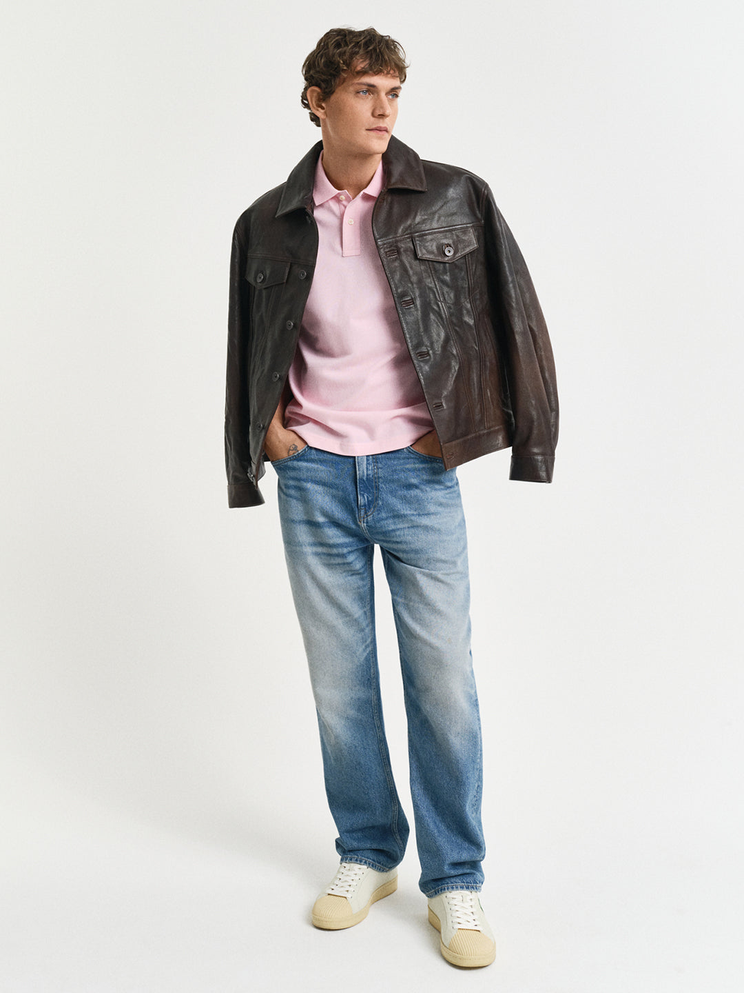 Gant Men Pink Solid Short Sleeves Polo Tshirt