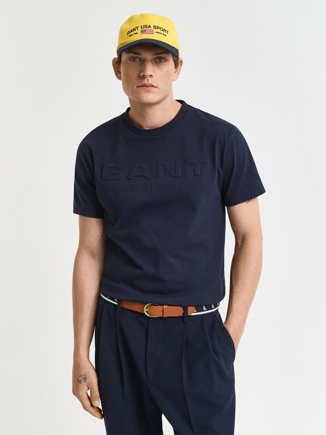 Gant Men Blue Solid Round Neck Short Sleeves T-Shirt