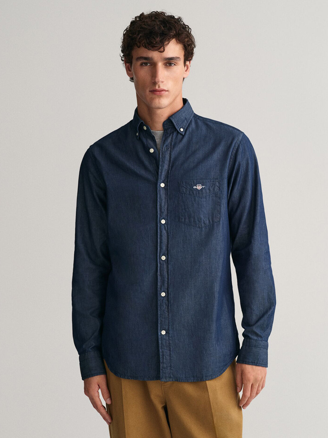 Gant Men Blue Solid Button-Down Collar Full Sleeves Shirt
