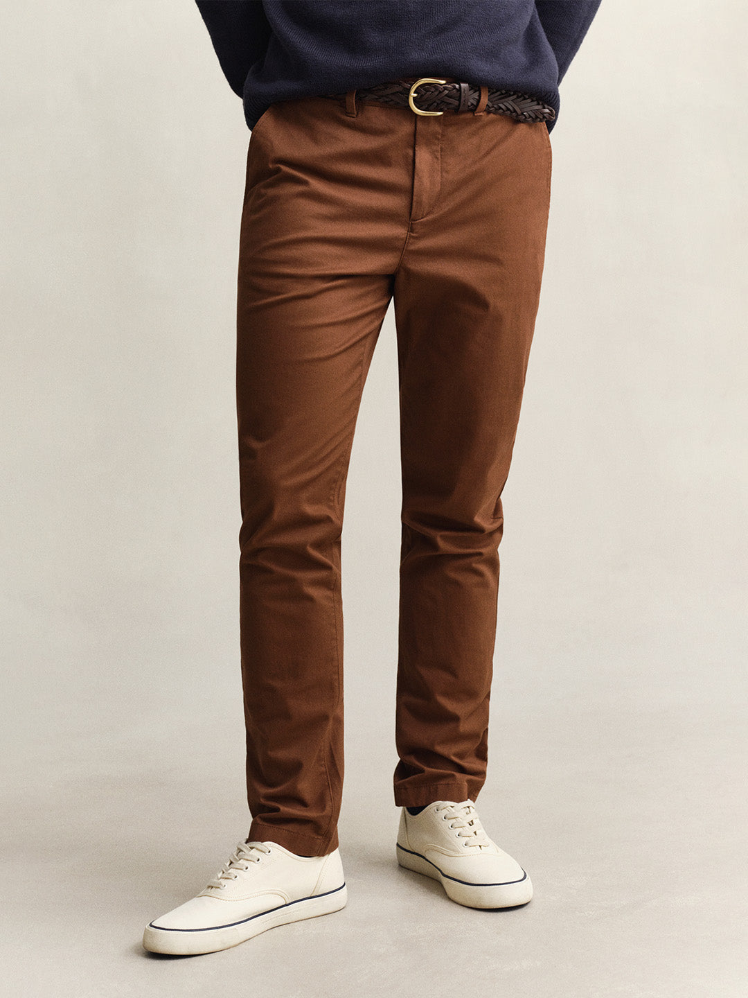 Gant Men Brown Solid Stretchable Slim Fit Trouser