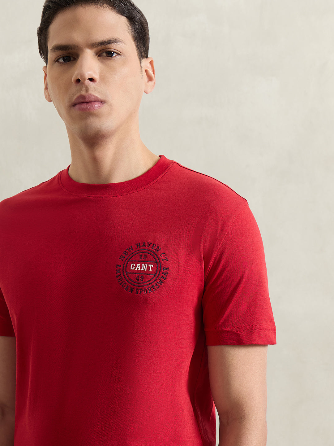 GANT Men Red Solid T-Shirt