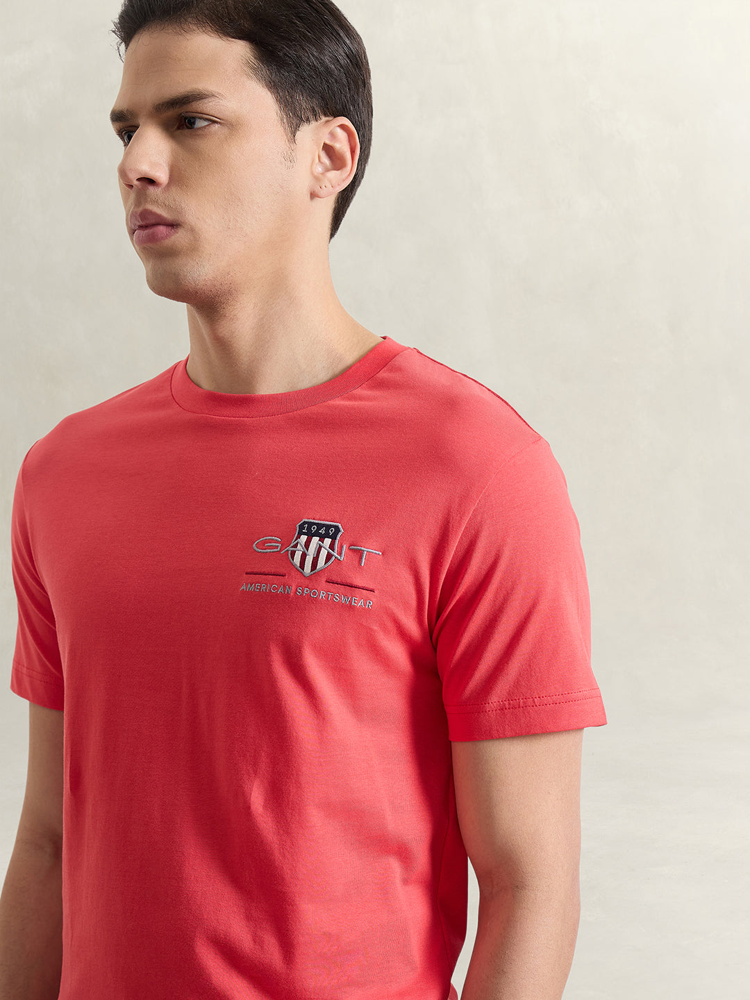 GANT Men Red Solid T-Shirt