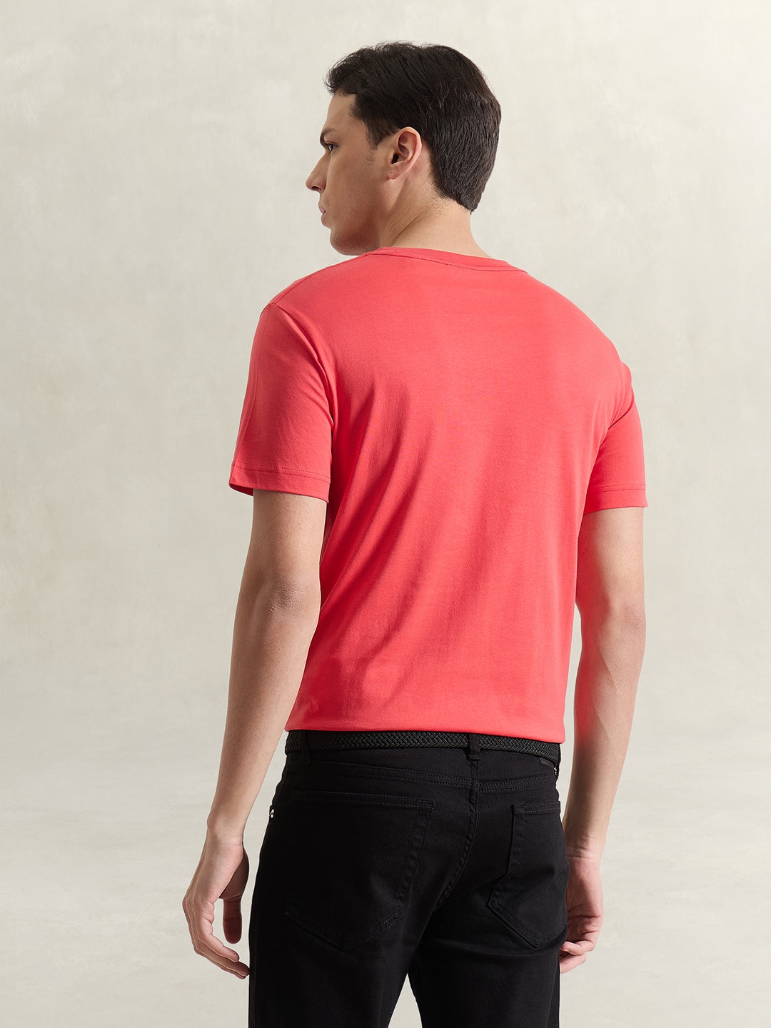 GANT Men Red Solid T-Shirt
