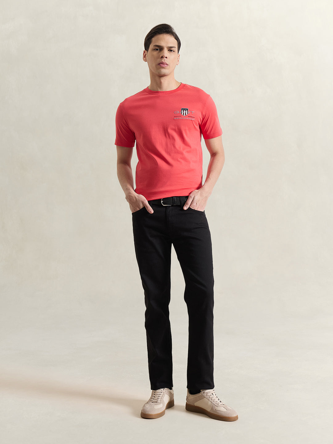 GANT Men Red Solid T-Shirt