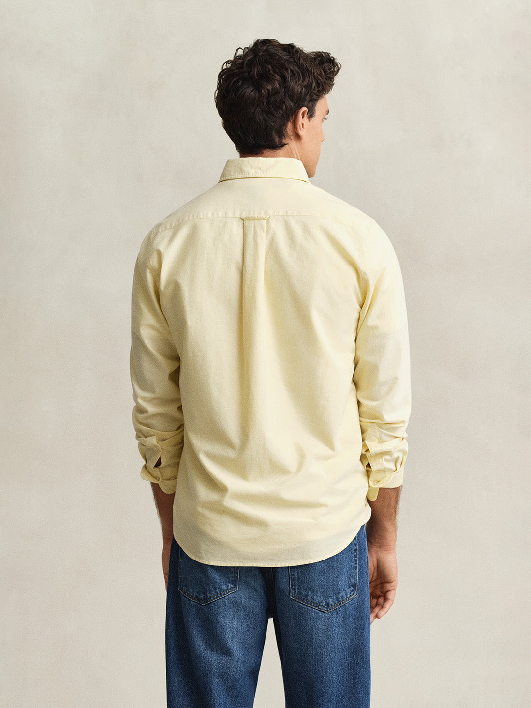 Gant Men Yellow Solid Regular Fit Classic Oxford Shirt