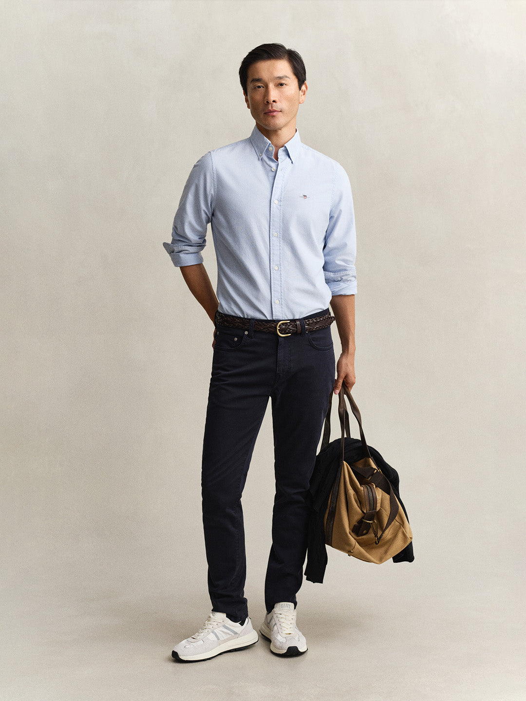 Gant Men Blue Solid Slim Fit Oxford Shirt