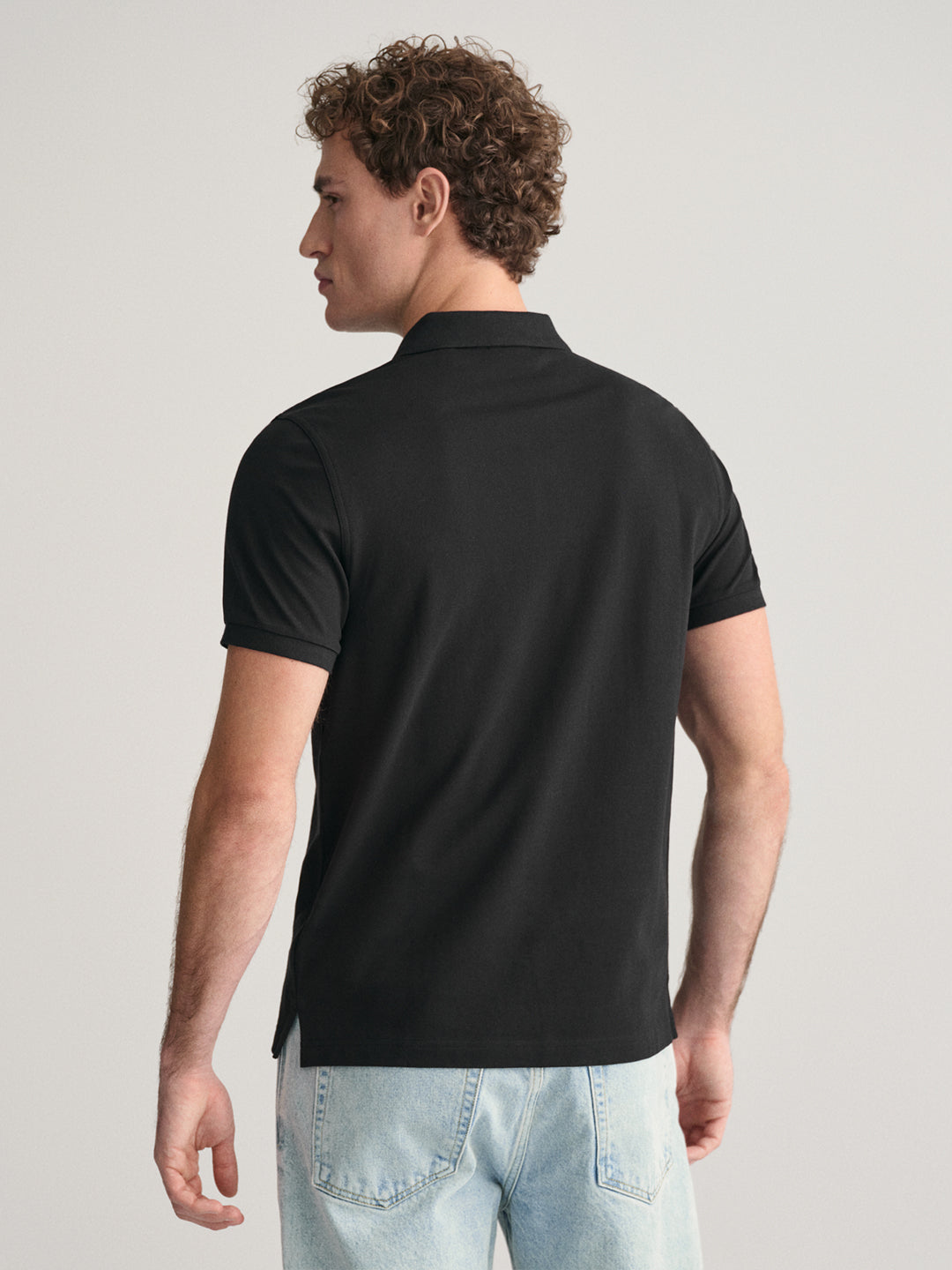 Gant Men Black Solid Collared Short Sleeves Polo T-Shirt