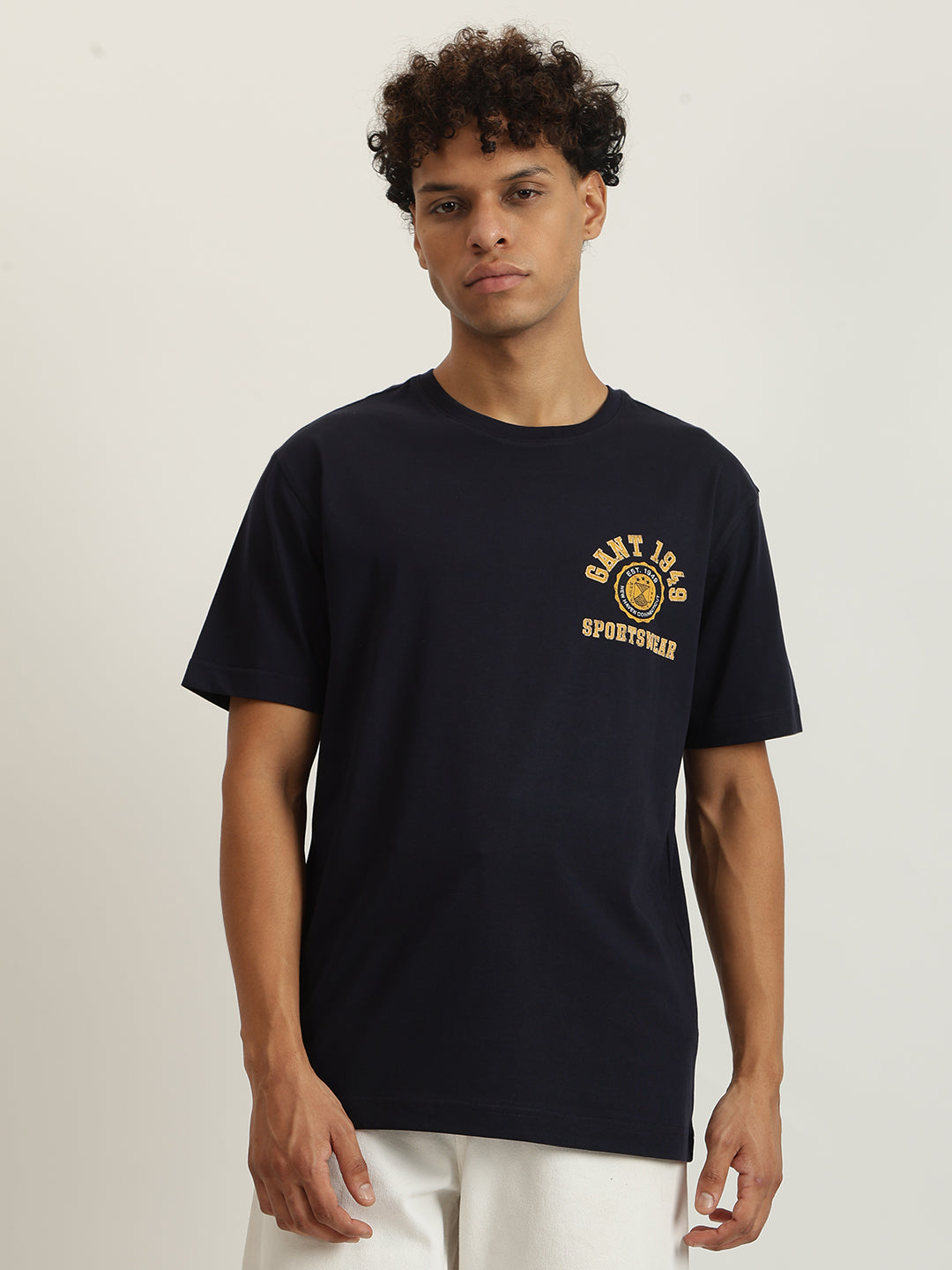 Gant Men Solid Round Neck Short Sleeves Tshirt