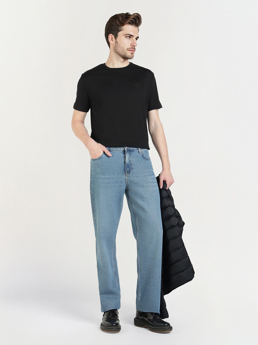 Gant Men Black Solid Crew Neck Tshirt