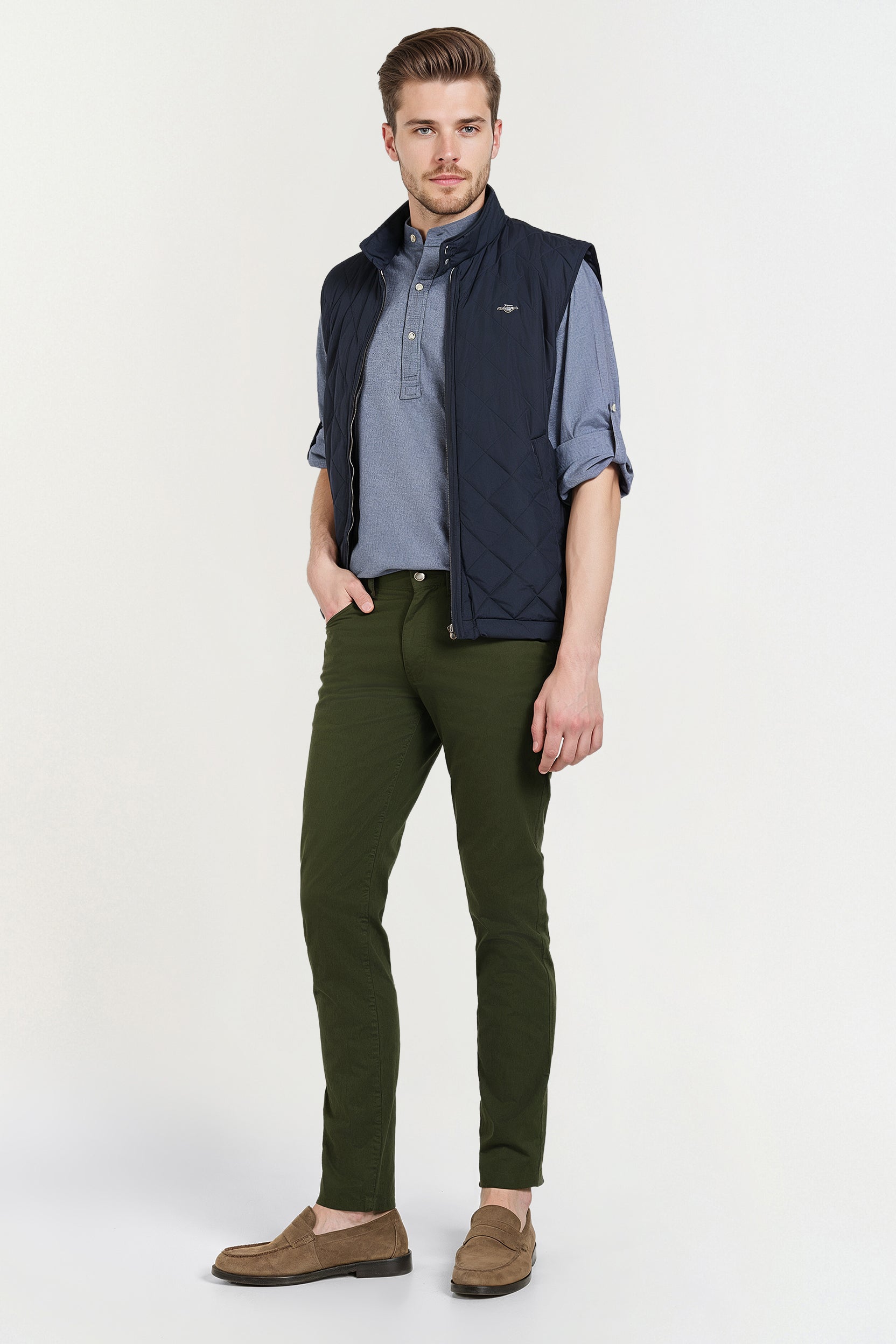 Gant Men Green Slim Fit Solid Jeans