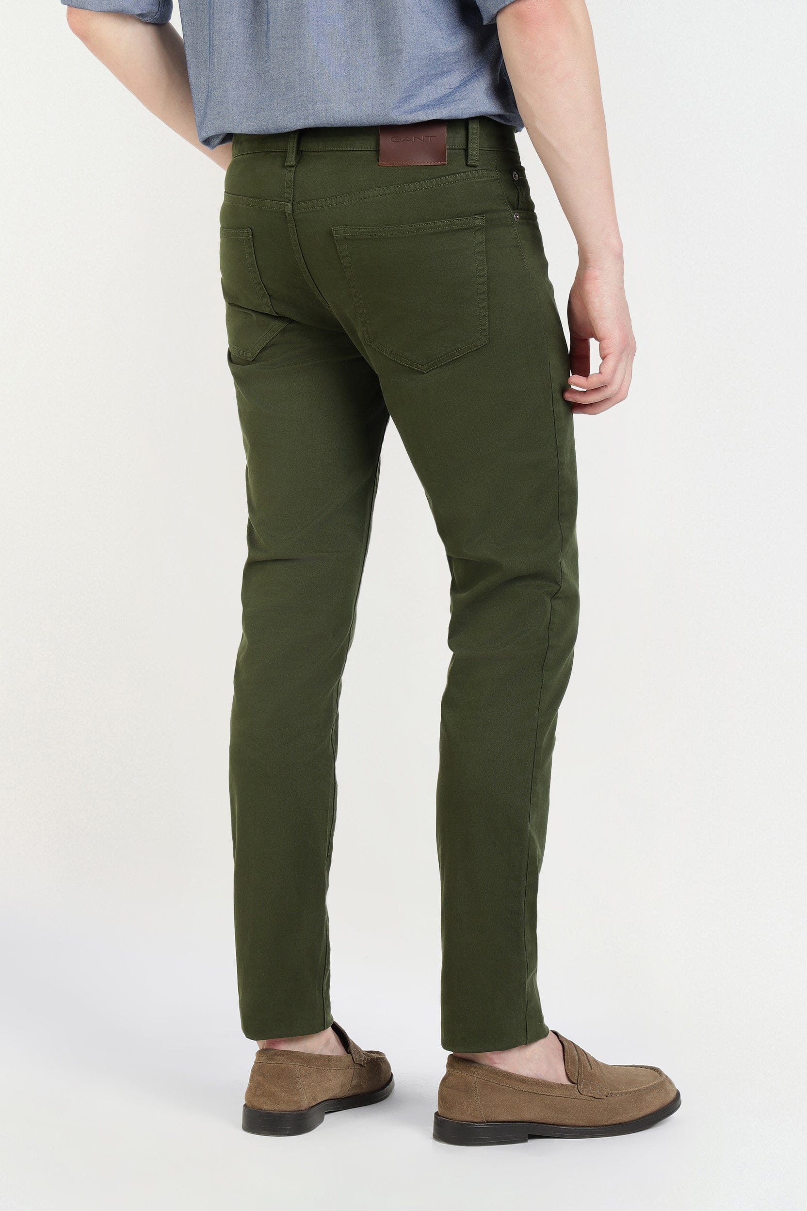 Gant Men Green Slim Fit Solid Jeans