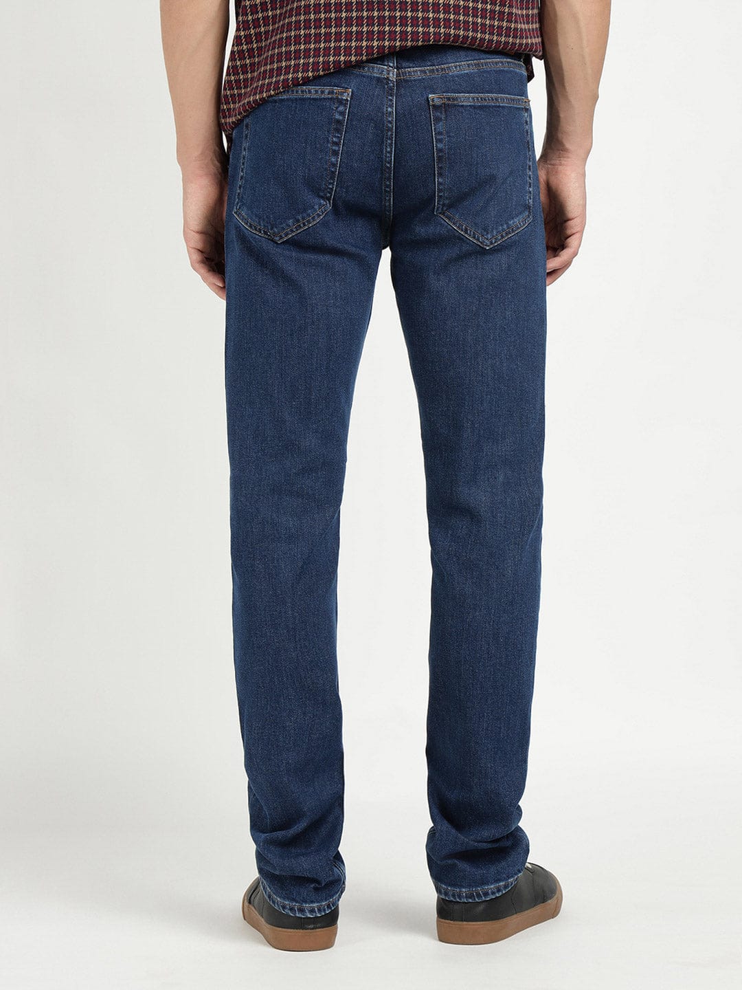Gant Men Blue Regular Fit Solid Jeans