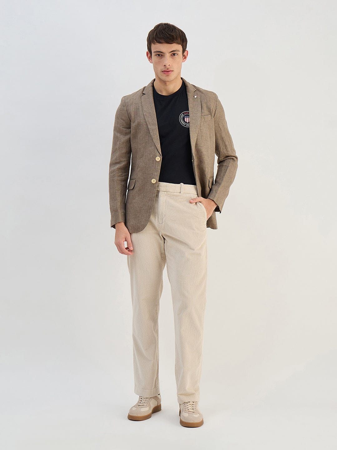 Gant Men Beige Solid Pure Cotton Straight Trouser