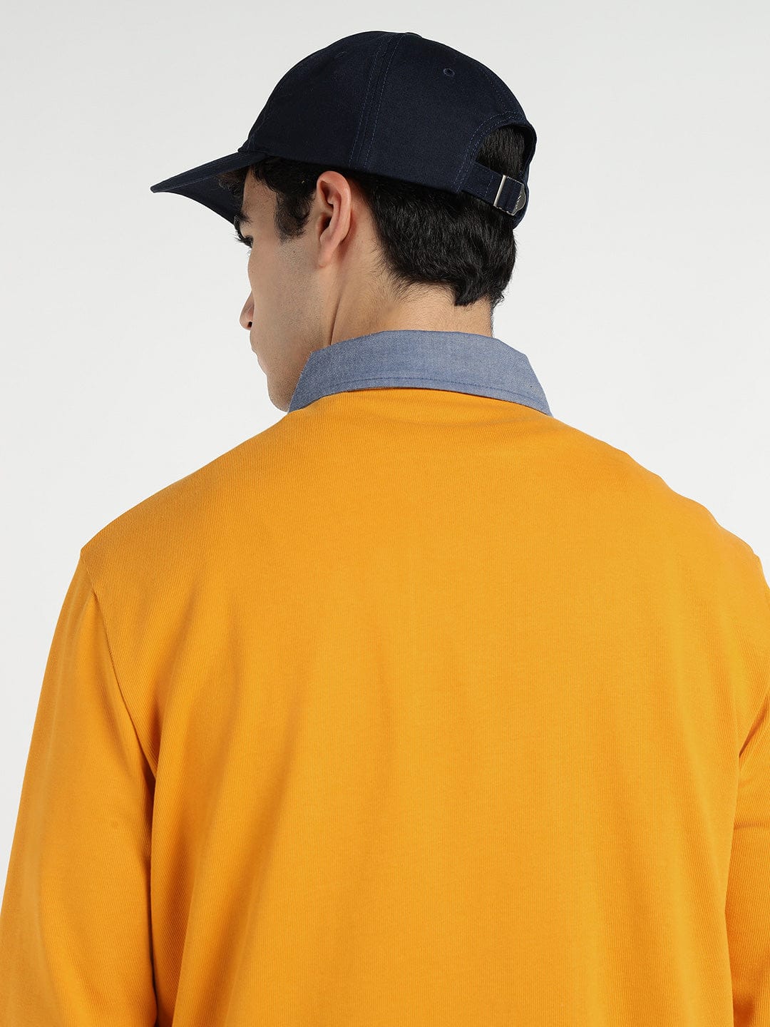 Gant Men Yollow Solid Collar Sweatshirt