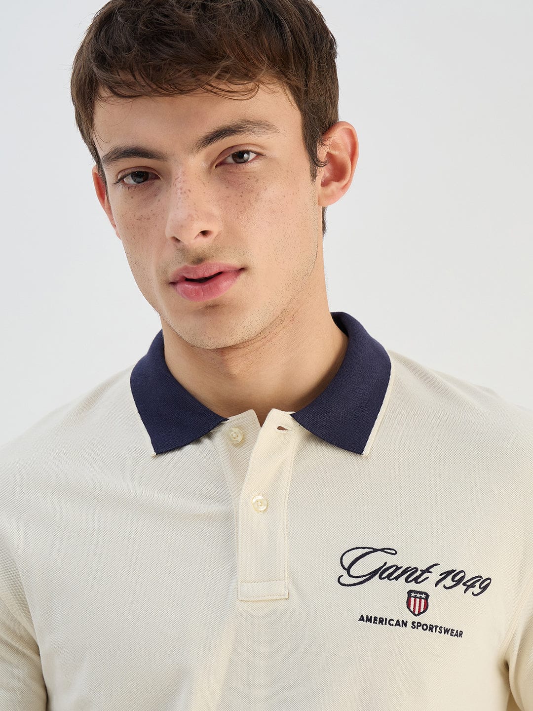 Gant Men Off White Solid Pure Cotton Polo Collar T-Shirt