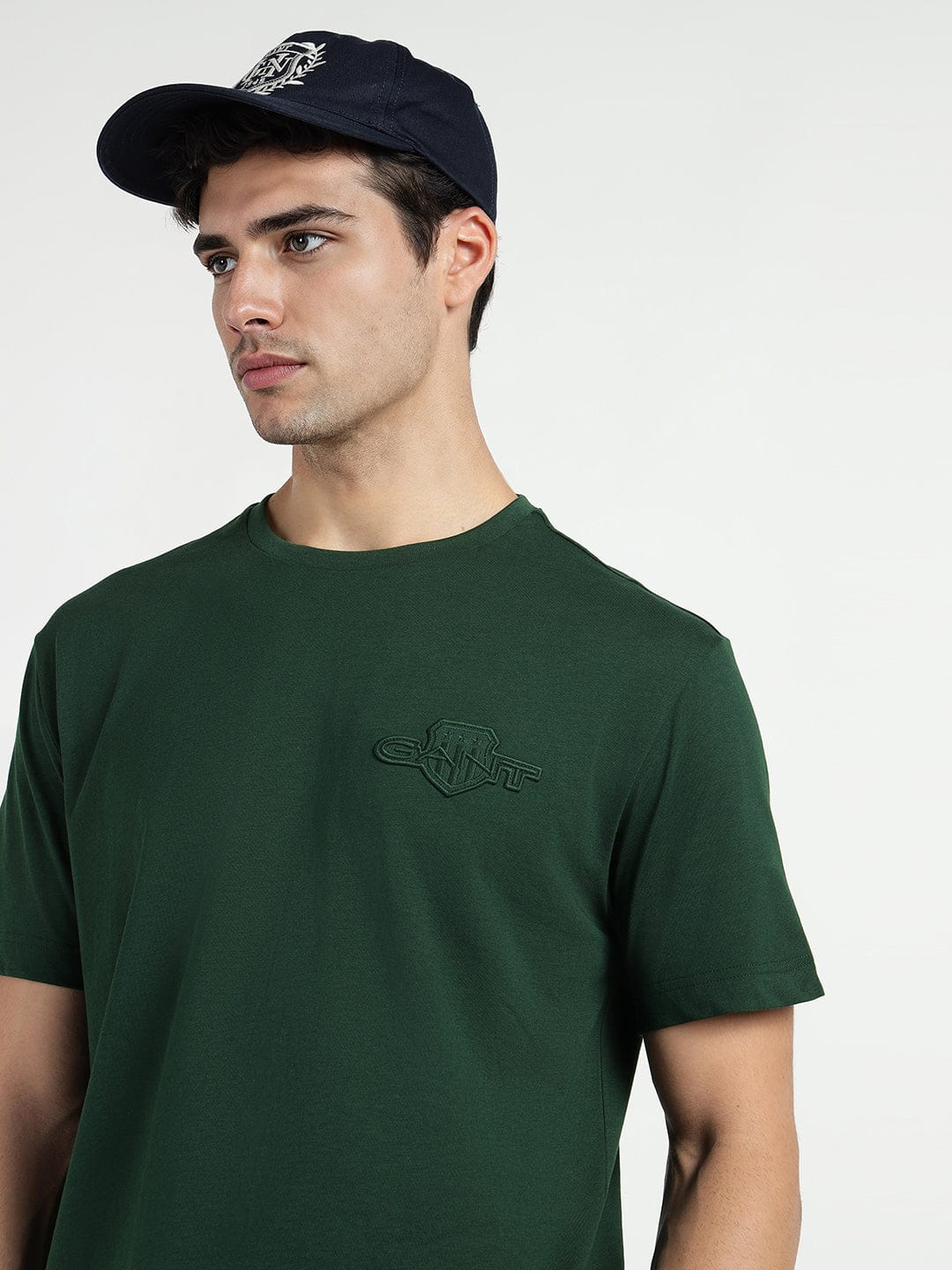 Gant Men Green Solid Crew Neck Tshirt