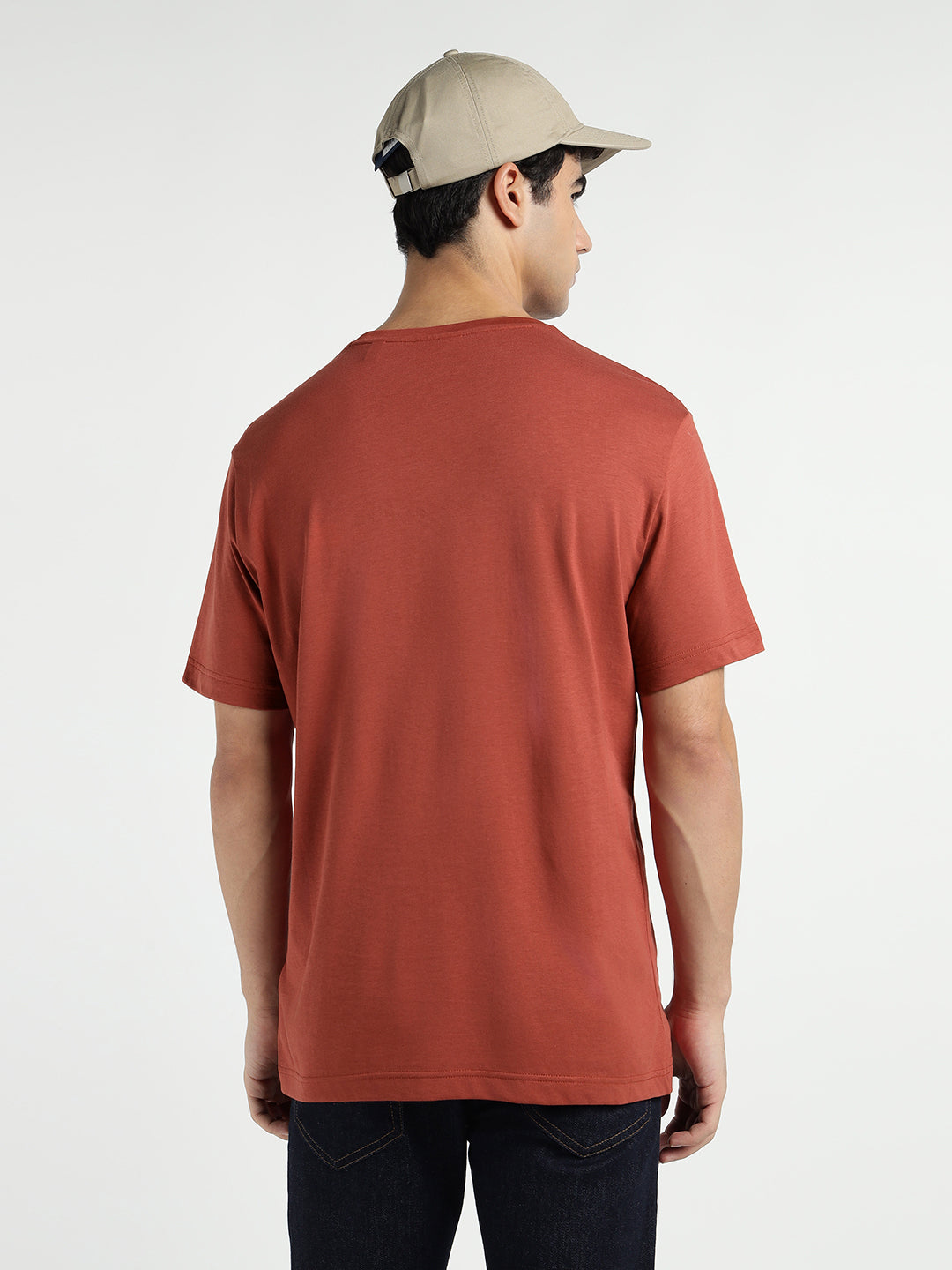 Gant Men Red Solid Crew Neck Tshirt