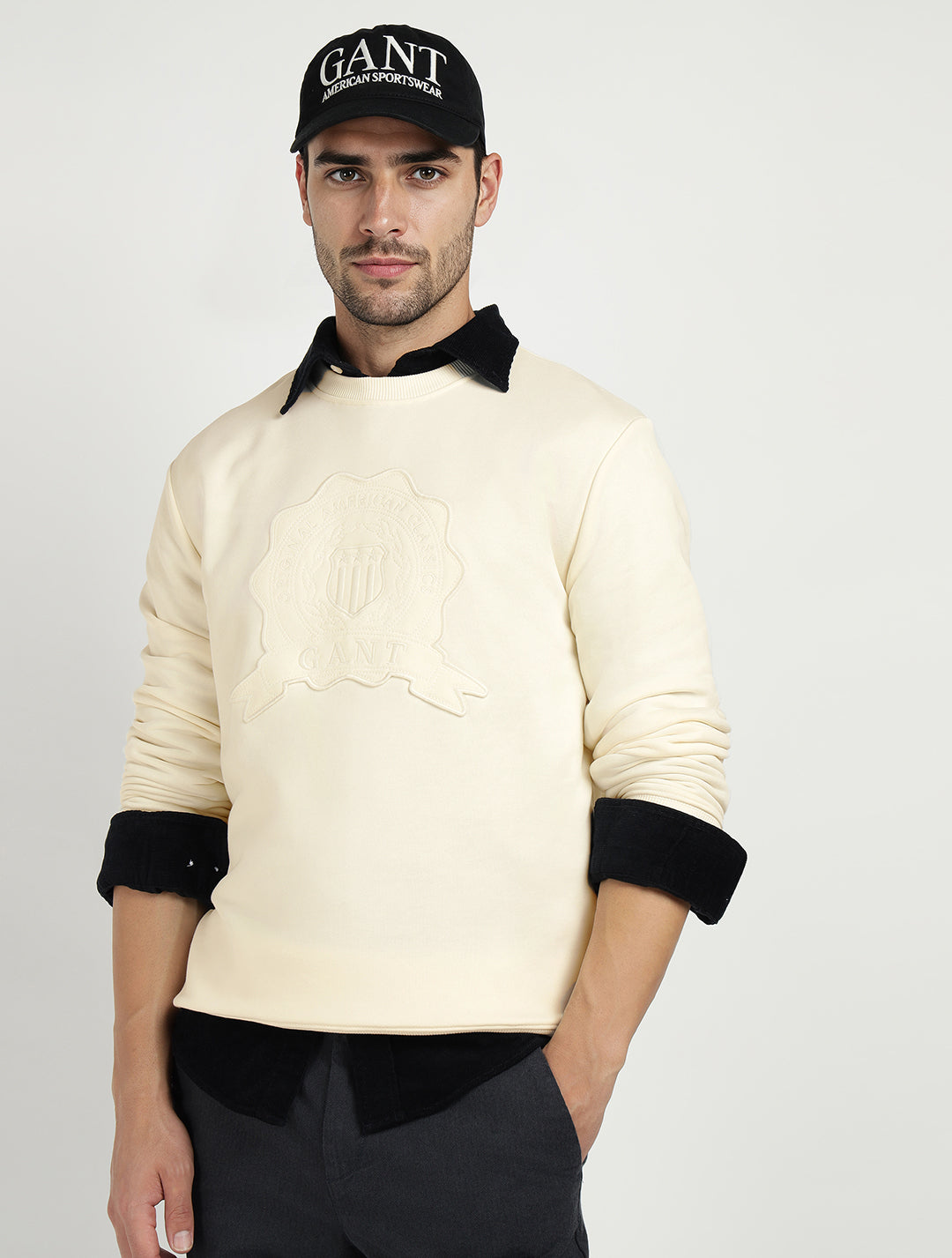 Gant Men Cream Solid Crew Neck Sweatshirt