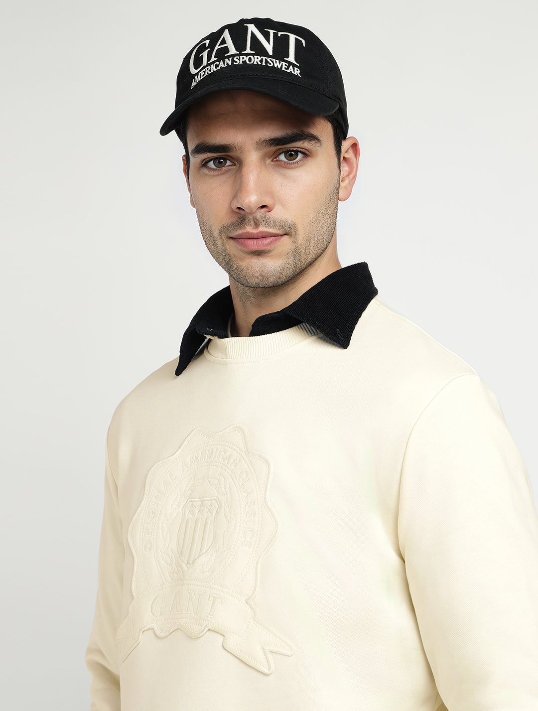 Gant Men Cream Solid Crew Neck Sweatshirt