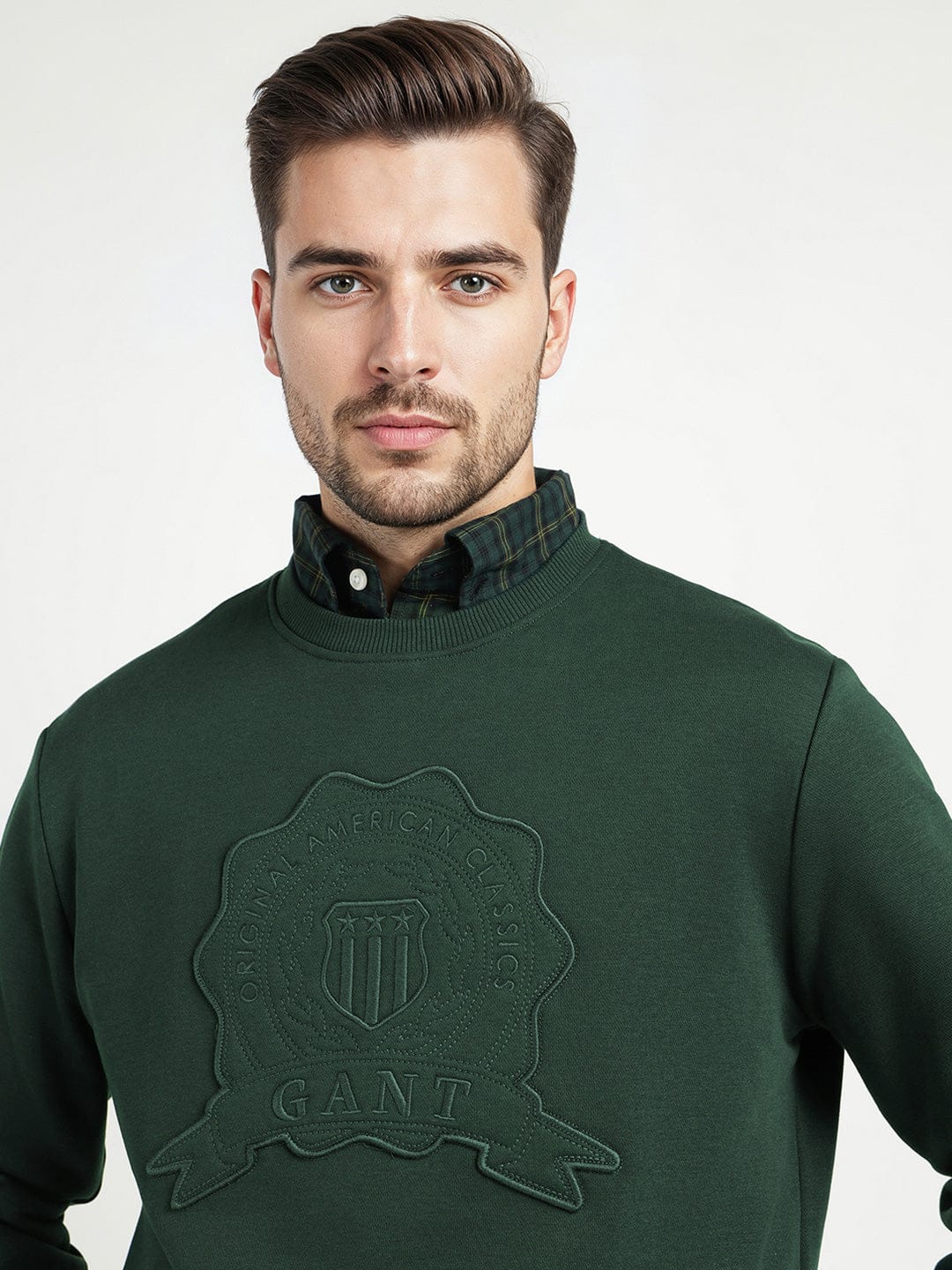Gant Men Green Solid Crew Neck Sweatshirt