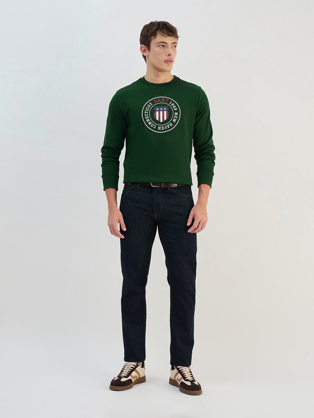 Gant Men Green Solid Round Neck Sweatshirt