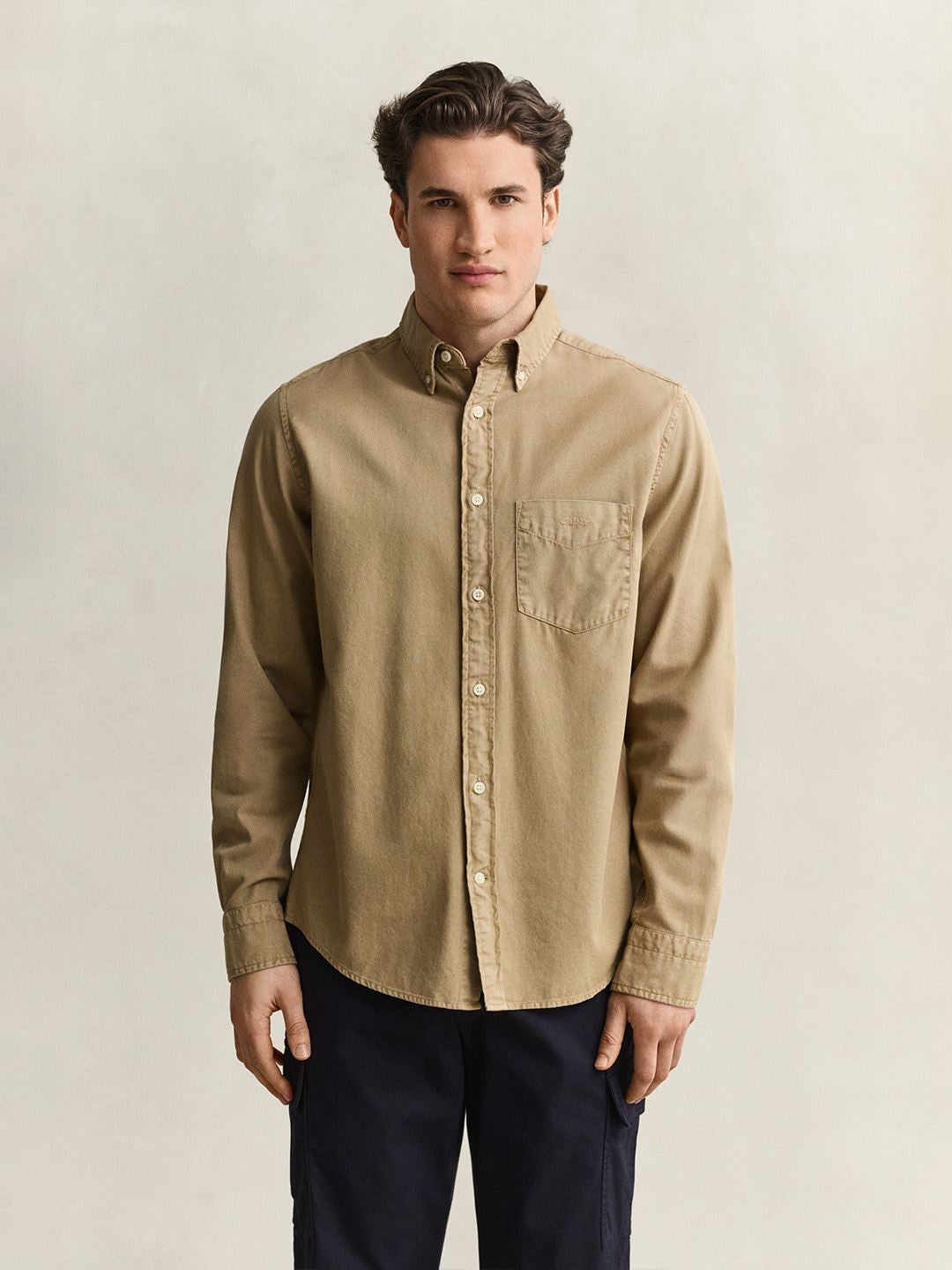 GANT Men Beige Solid Regular Fit Twill Shirt