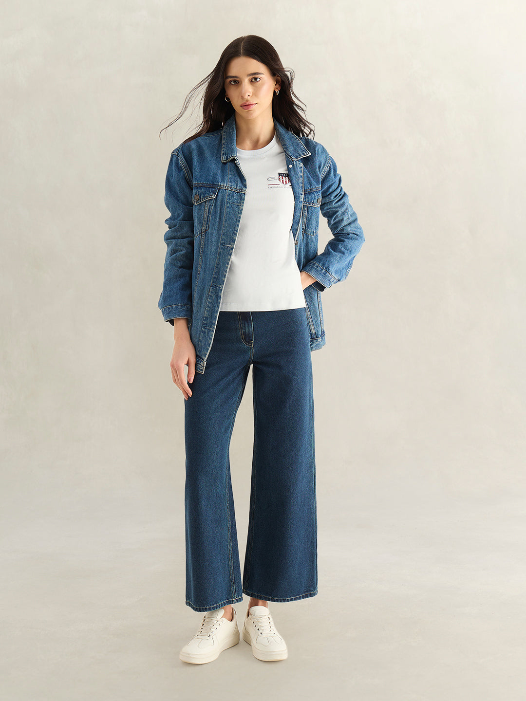 Gant Women Sky Blue Graphic Round Neck T-Shirt