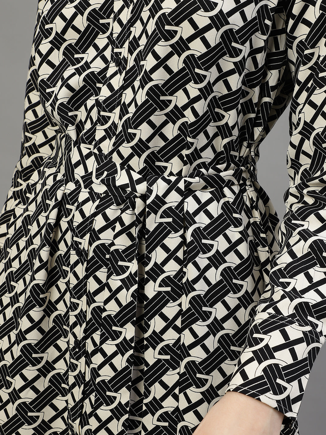 Gant Women Printed Spread Collar Full Sleeves Dress