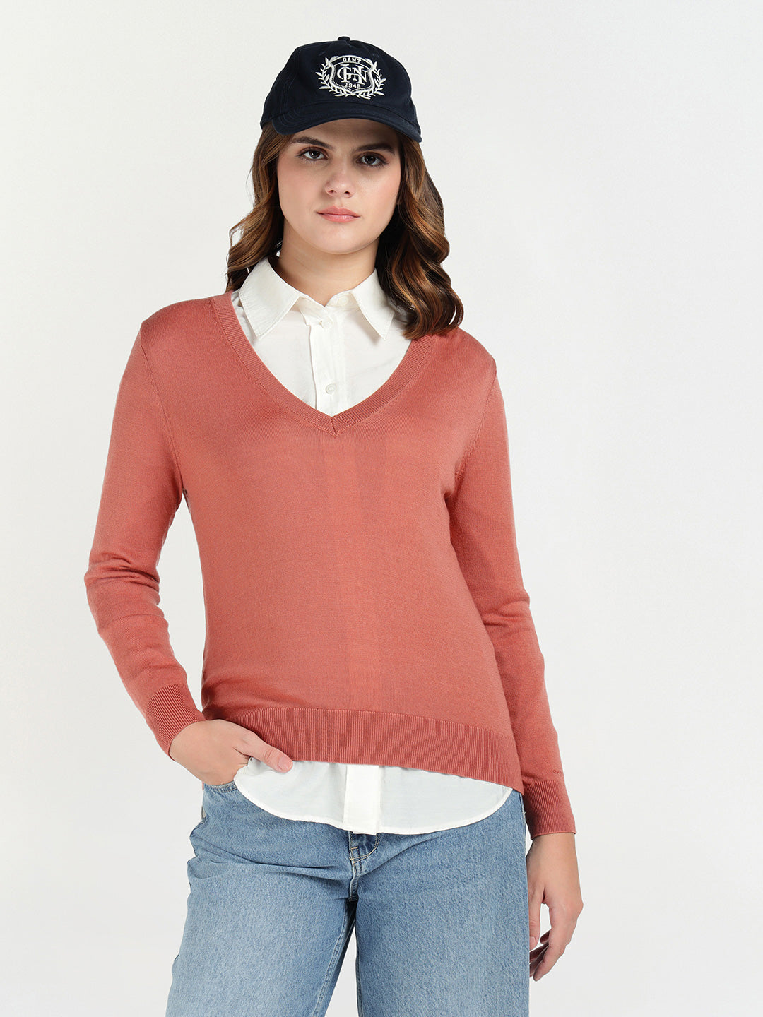 Gant Women Red Solid V Neck Sweater