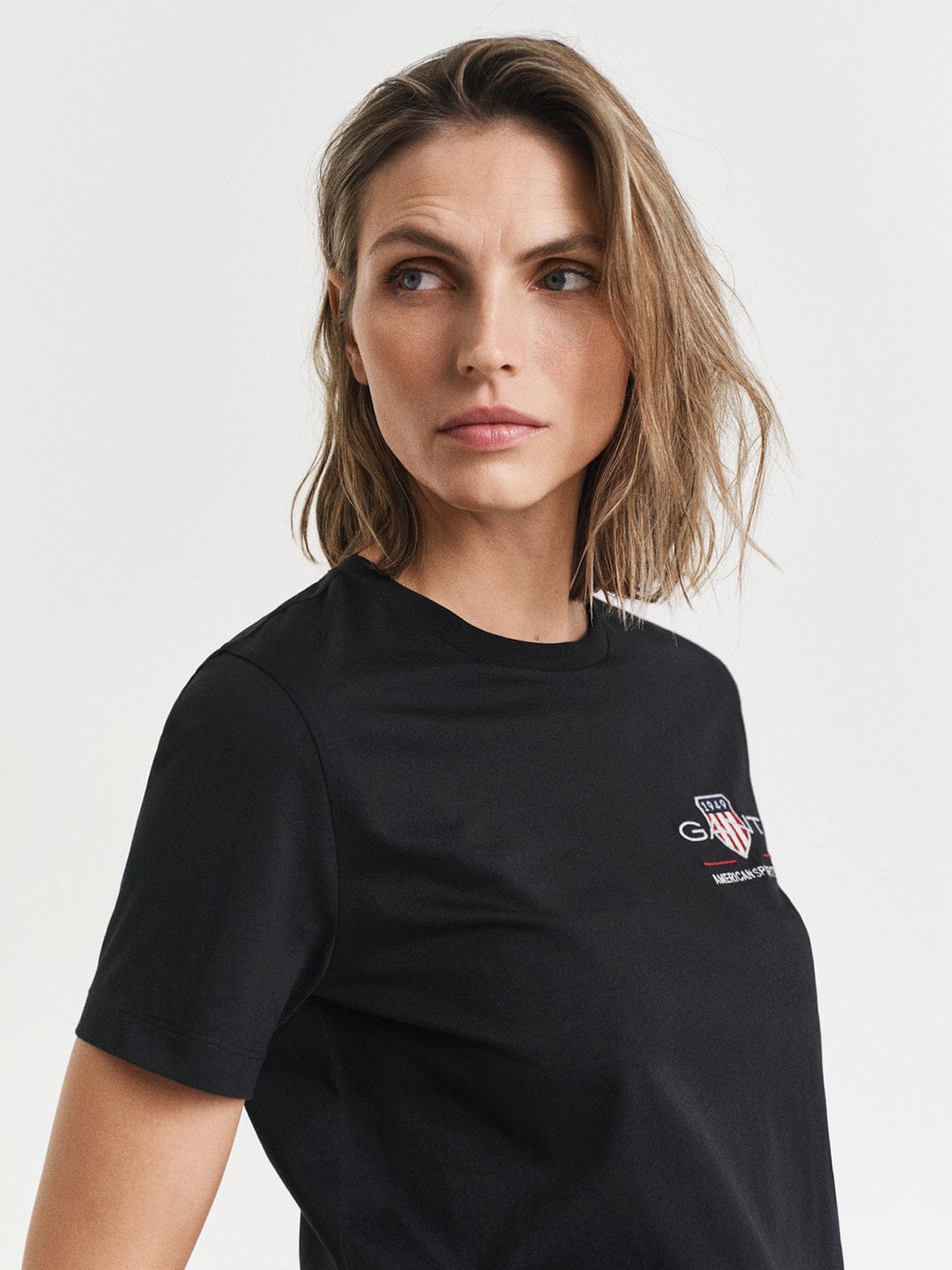 Gant Women Black Placed Graphic Crew Neck Tshirt