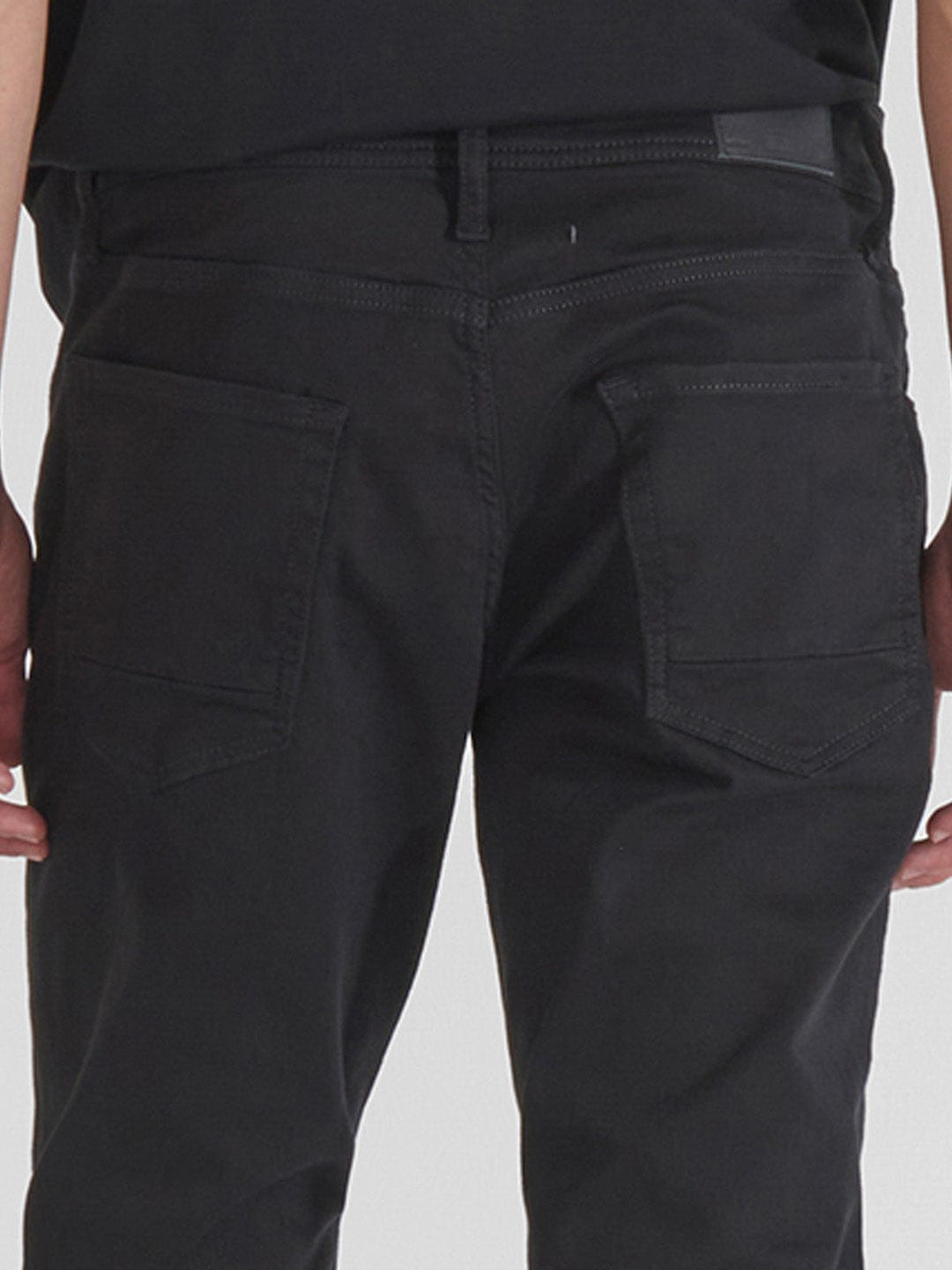 Antony Morato Men Black Tapered Fit Solid Jeans