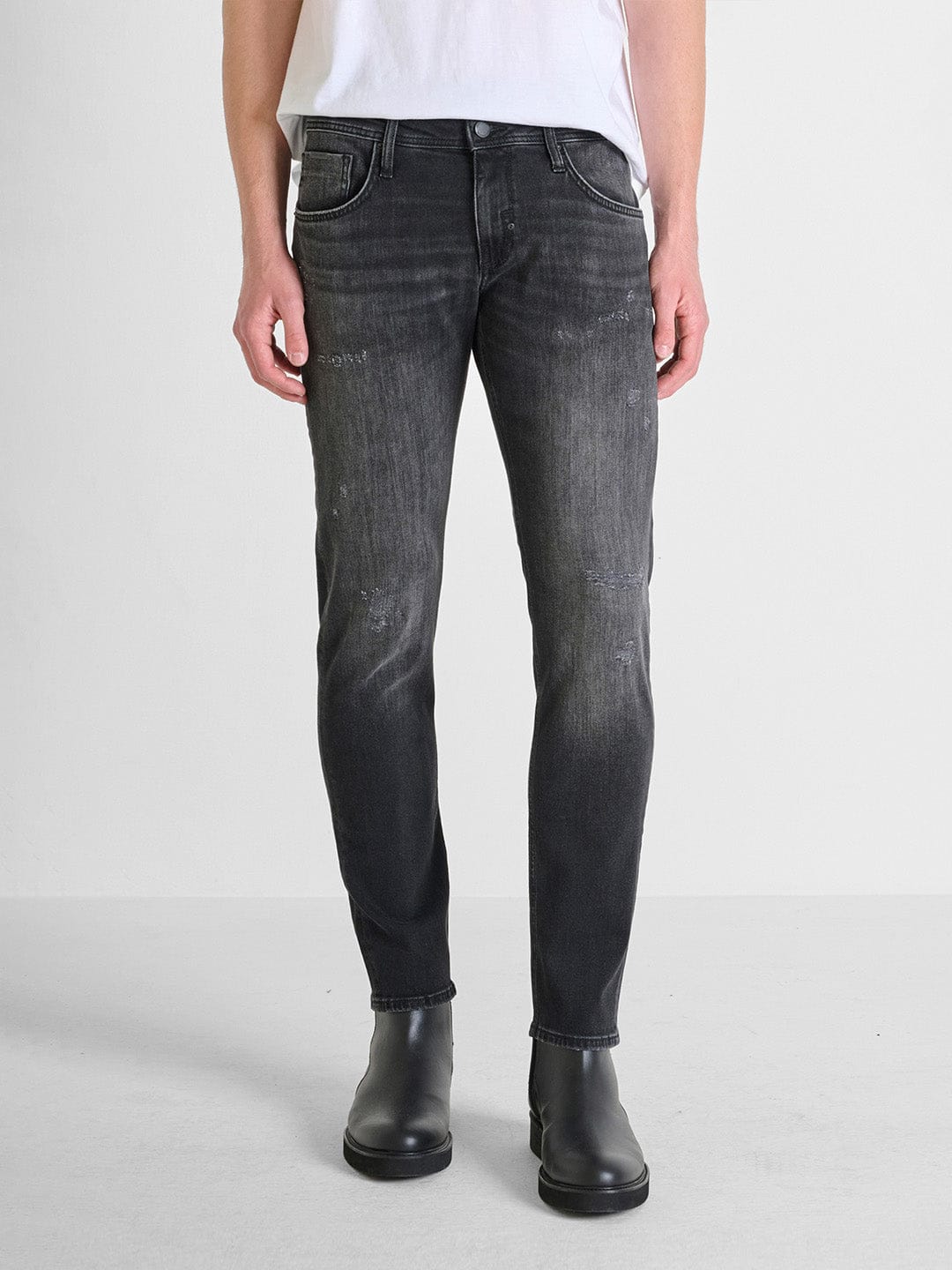 Antony Morato Men Black Comfort Tapered Fit Washed Jeans