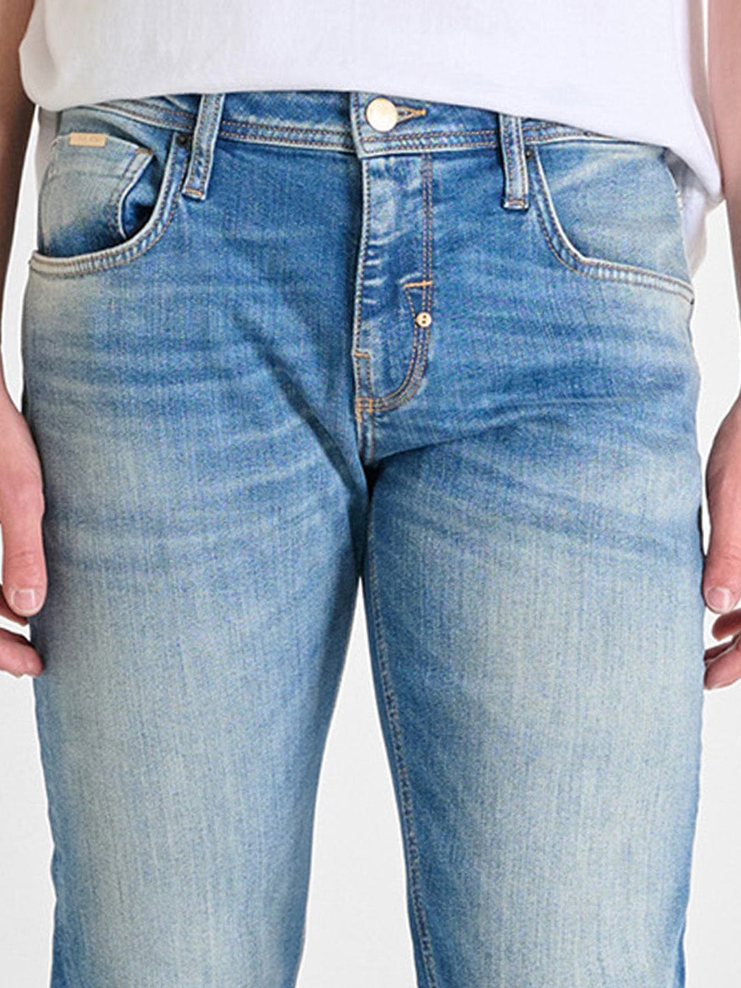 Antony Morato Men Blue Comfort Tapered Fit Washed Jeans